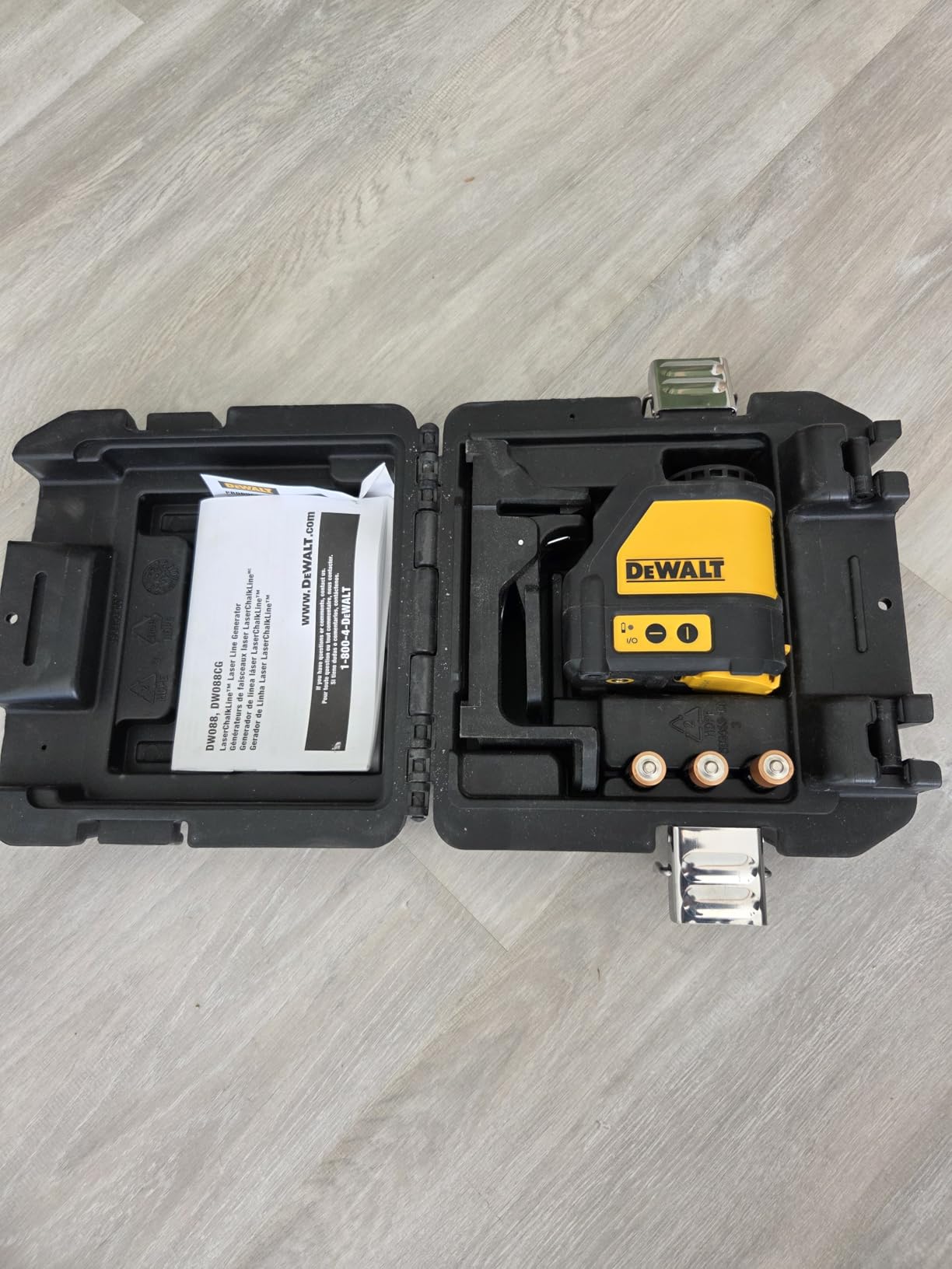 DEWALT Line Laser, Self-Leveling, Cross Line, Red Beam (DW088K) customer photo 2