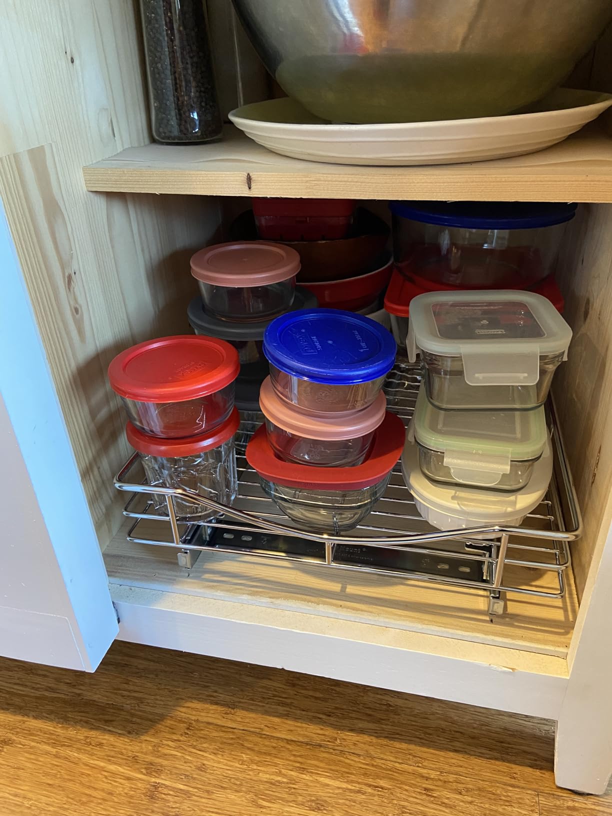 LYNK PROFESSIONAL® Pull Out Cabinet Organizer, 11