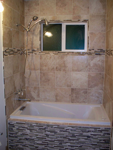 American Standard 2422V002.020 Evolution 5 ft. x 32 in. Deep Soaking Tub with Reversible Drain, White, 60 or More gal customer photo 1