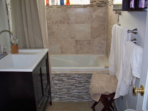 American Standard 2422V002.020 Evolution 5 ft. x 32 in. Deep Soaking Tub with Reversible Drain, White, 60 or More gal customer photo 2