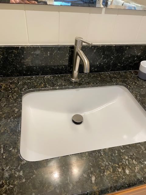 TOTO® 21-1/4