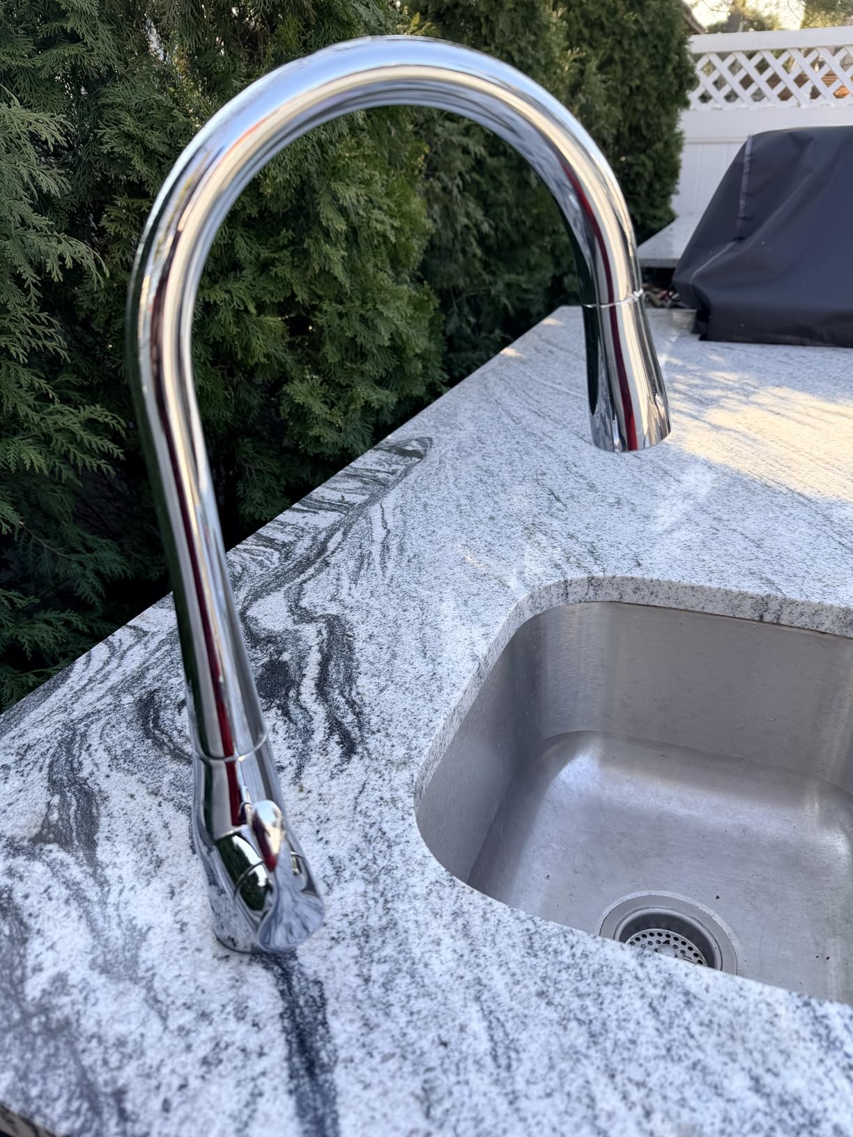 KOHLER 596-BL Simplice Kitchen Sink Faucets with Pull Down Sprayer, 3-Spray Design, Matte Black Kitchen Faucets, High Arch customer photo 1