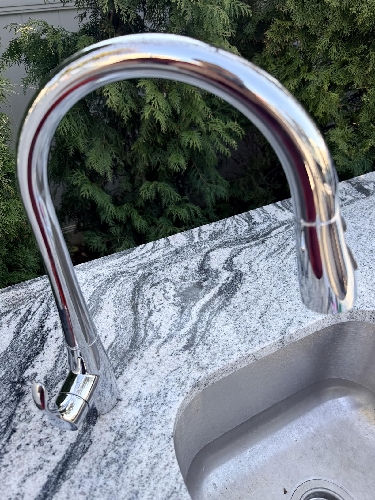 KOHLER 596-BL Simplice Kitchen Sink Faucets with Pull Down Sprayer, 3-Spray Design, Matte Black Kitchen Faucets, High Arch customer photo 2