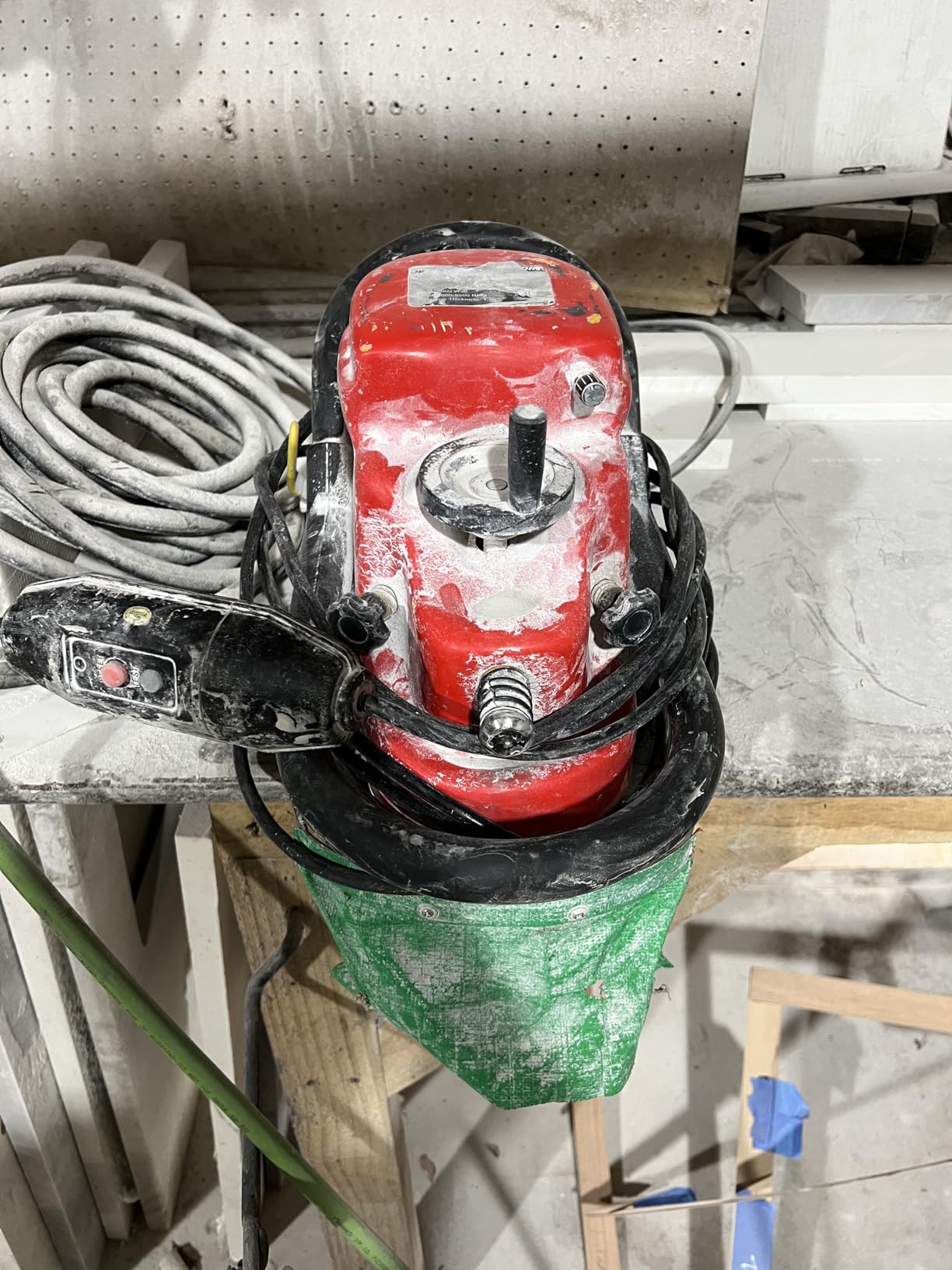 Hardin REDROUTER HD-850 Hydro Float, variable speed 0-8500 RPM, 110 Volt, 2000 Watt Red Router customer photo 1
