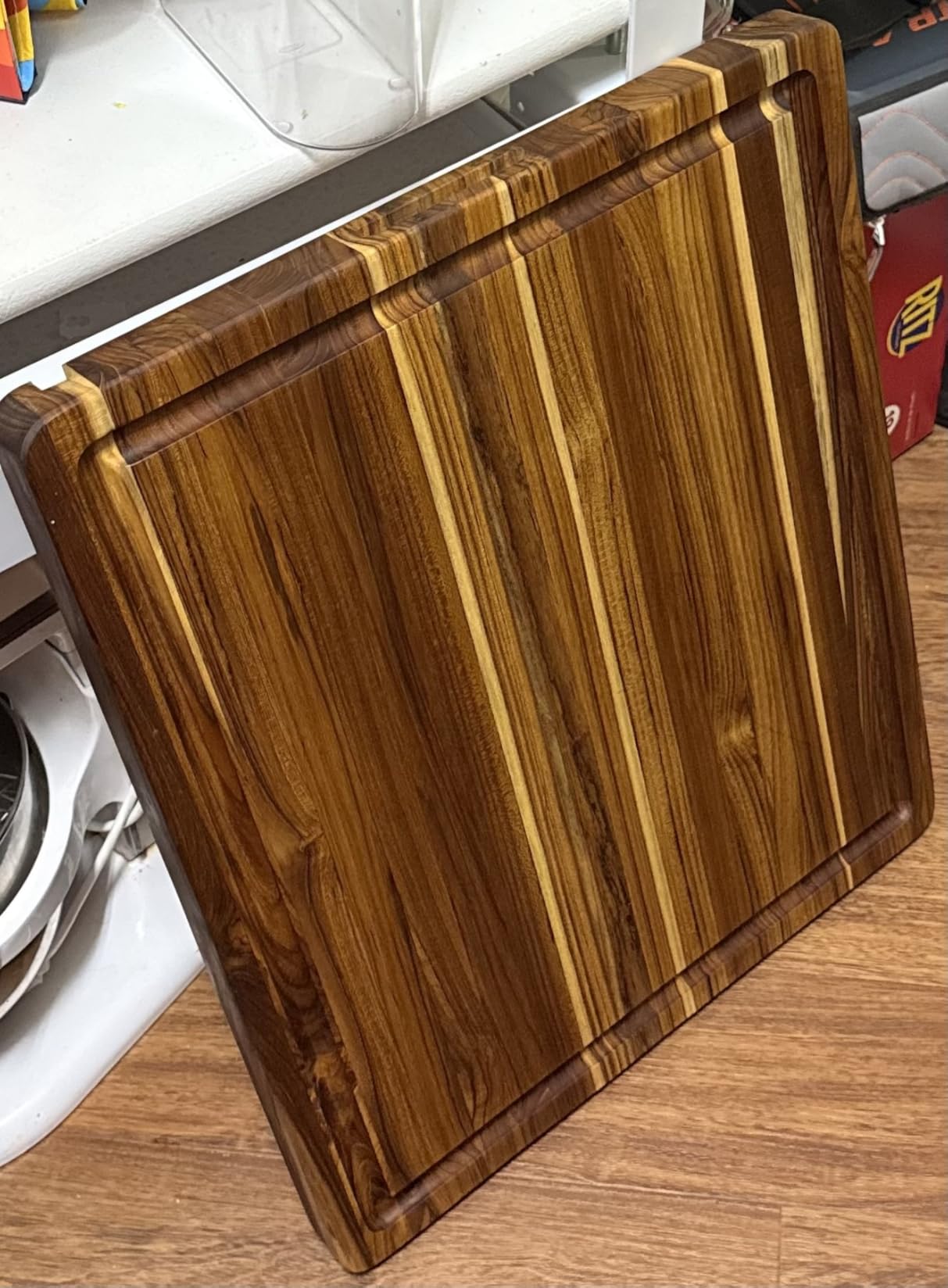 Howard Products Food Grade Mineral Oil for Wood Cutting Board - 12 oz customer photo 1