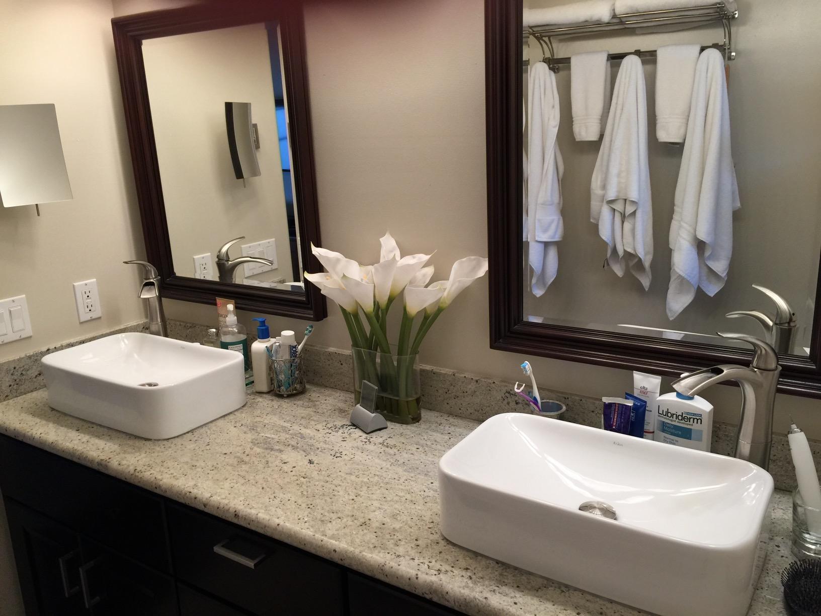 Kraus Elavo Rectangular Vessel White Porcelain Ceramic Bathroom Sink, 19 inch KCV-122 customer photo 1