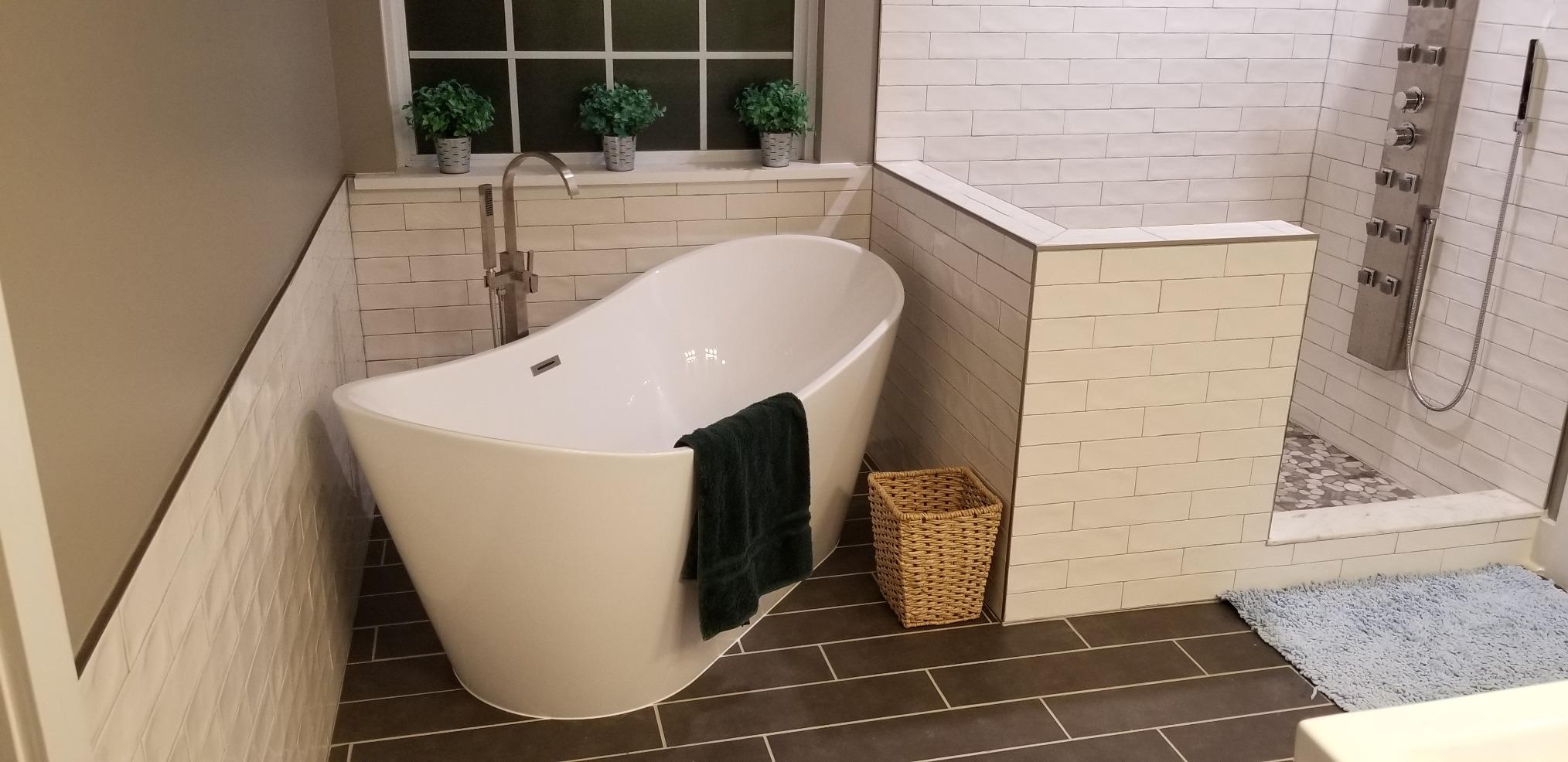 Delta Faucet Trinsic Floor Mount Tub Filler - Freestanding Roman Tub Spout with Handheld Shower - Flexible Shower Hose - Double Check Valves - Champagne Bronze, T4759-CZFL (Rough Sold Separately) customer photo 1