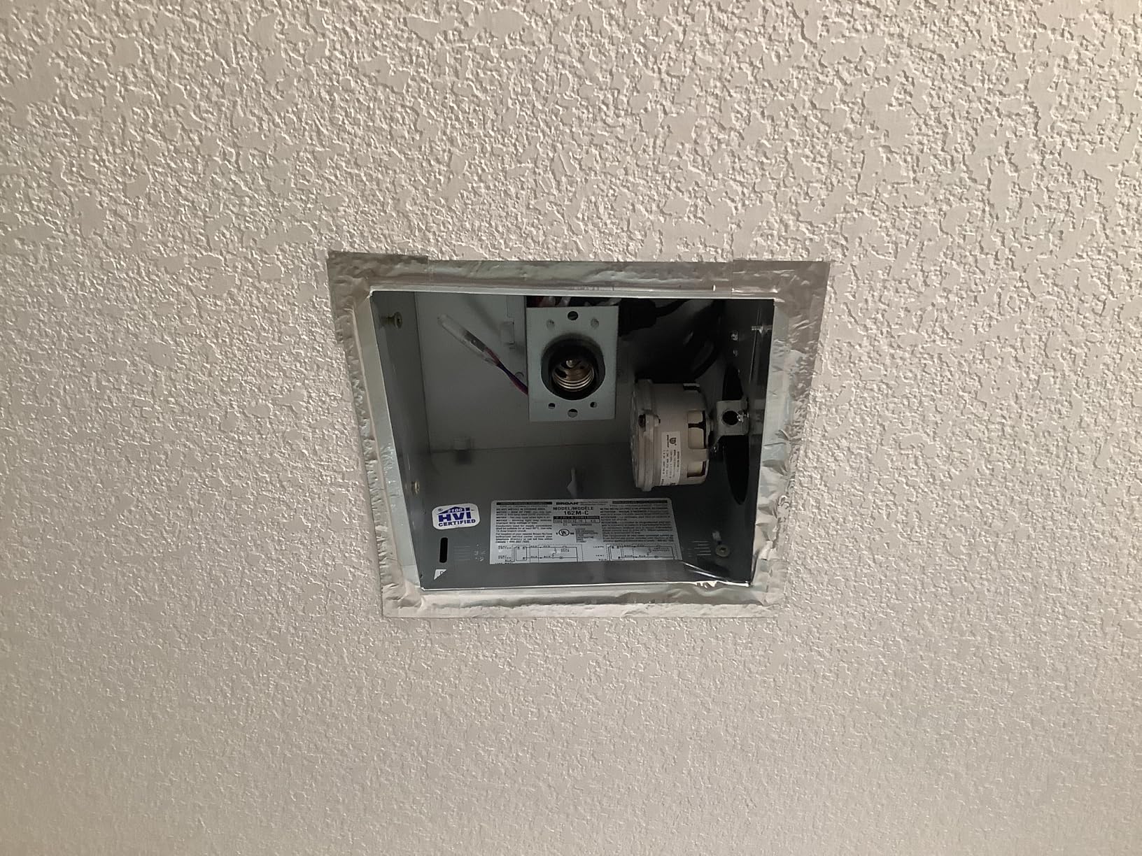 Broan Ceiling Bathroom Exhaust Fan/Infrared Heater, 70 CFM, 250-Watt customer photo 2
