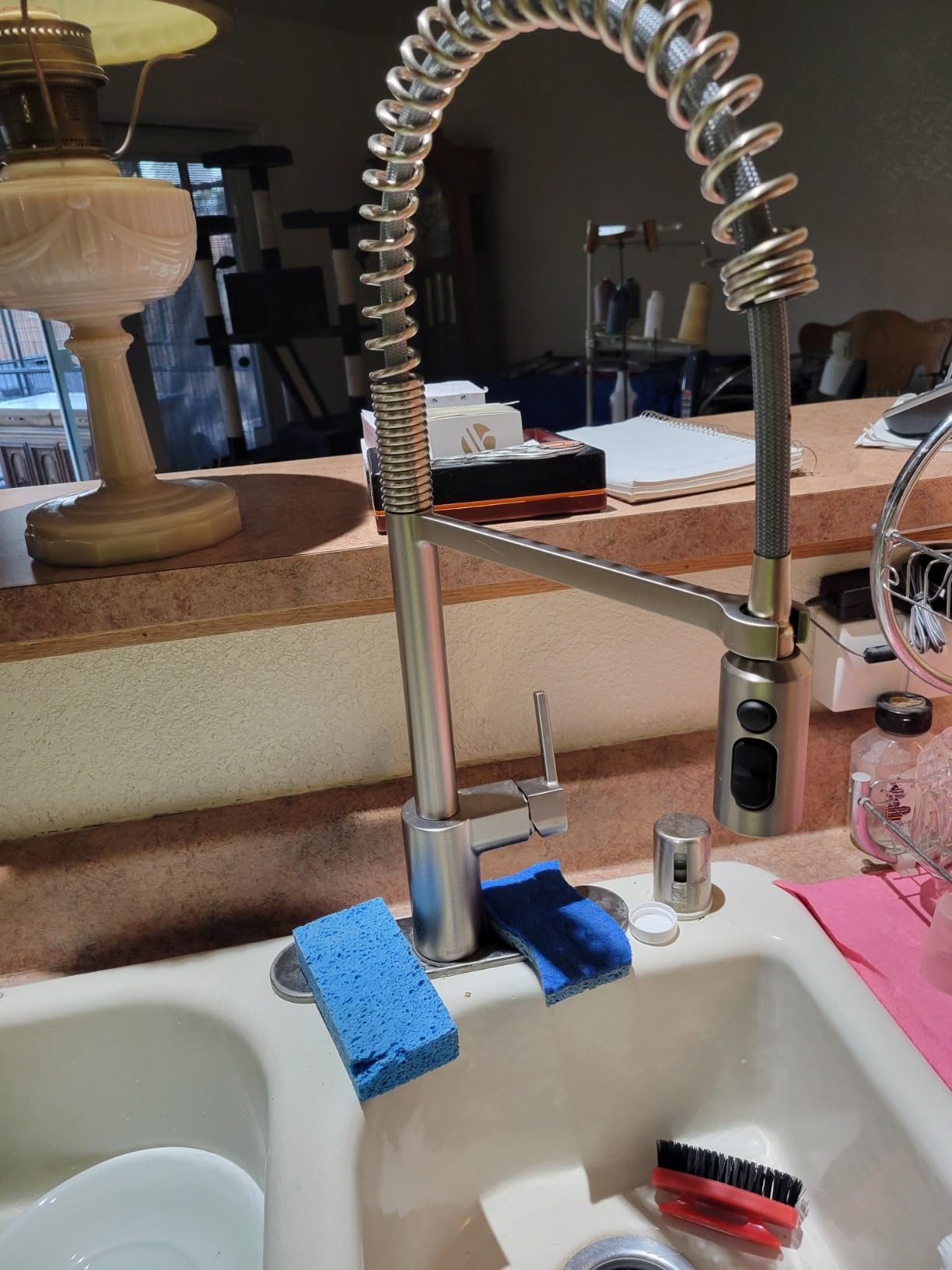 Moen Align Spot Resist Stainless Pulldown Kitchen Faucet, Single Hole, Modern Spring Style with Pre-Rinse and Power Boost Pull Down Sprayer, Easy Installation, 5923SRS customer photo 2
