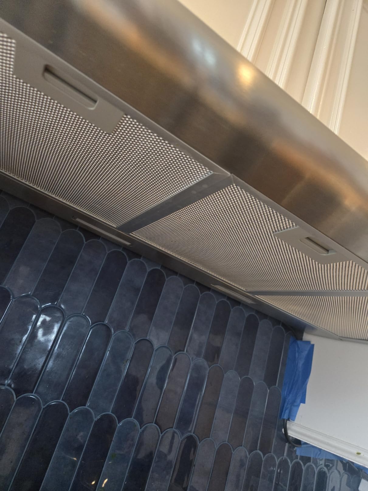 COSMO COS-5MU30 30 in. Delta Collection Ducted Under Cabinet Range Hood, Button Controls, Reusable Filters, LED Lights, Stainless Steel customer photo 1