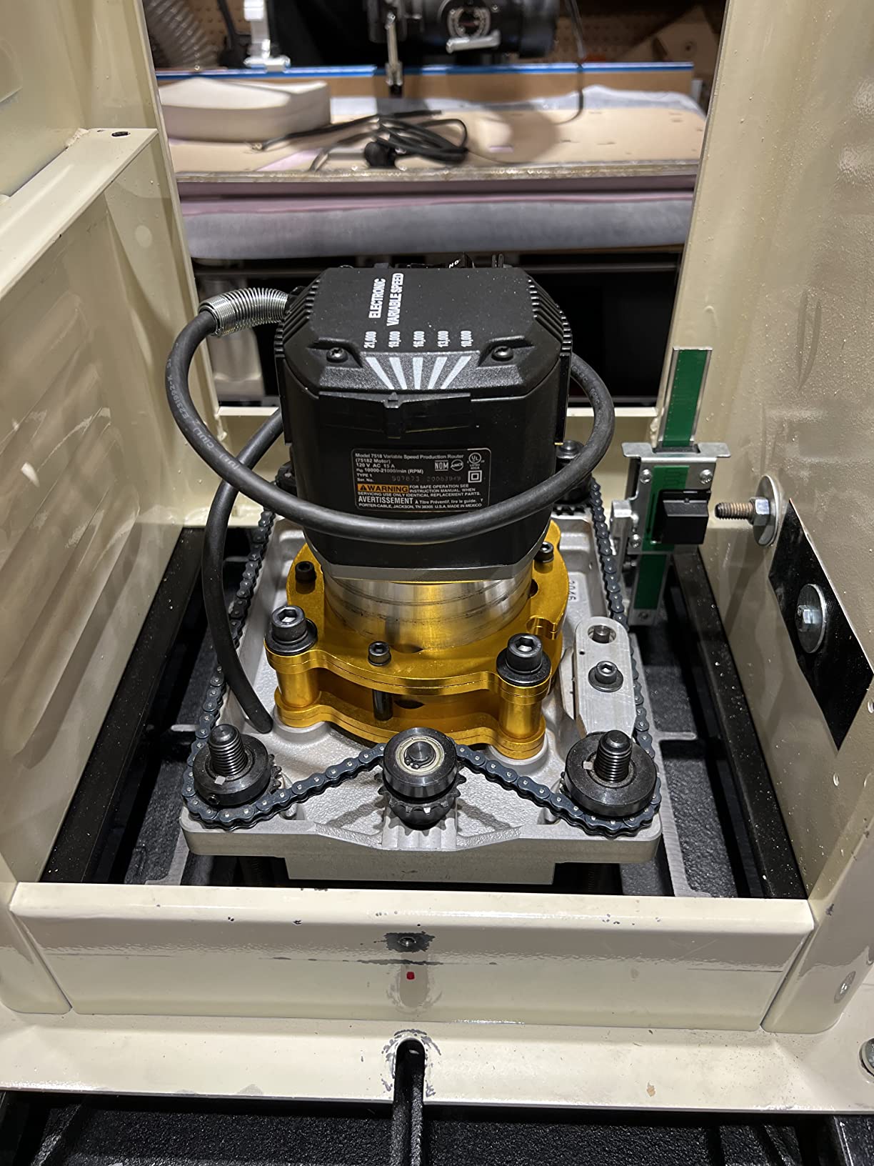 SawStop RT-LFT Four-Post Router Lift with Lock customer photo 1