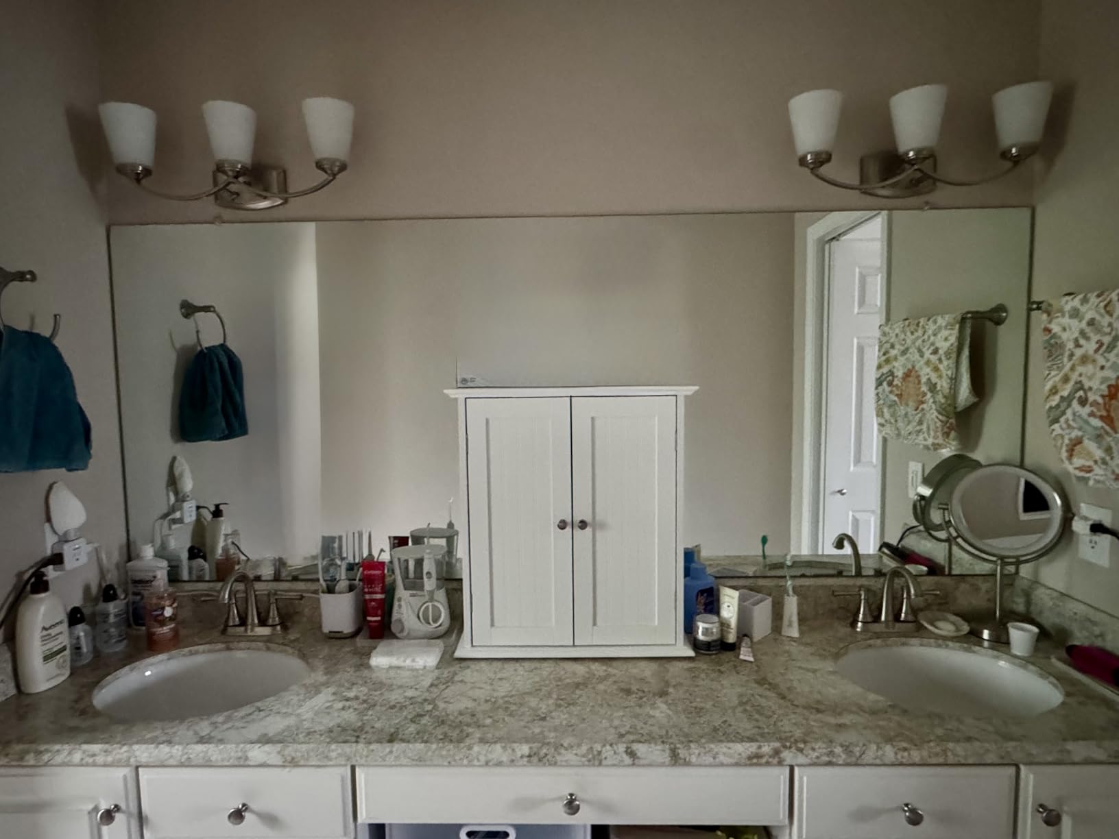 ChooChoo Bathroom Wall Cabinet, Over The Toilet Space Saver Storage Cabinet, Medicine Cabinet with 2 Door and Adjustable Shelves, Cupboard customer photo 1