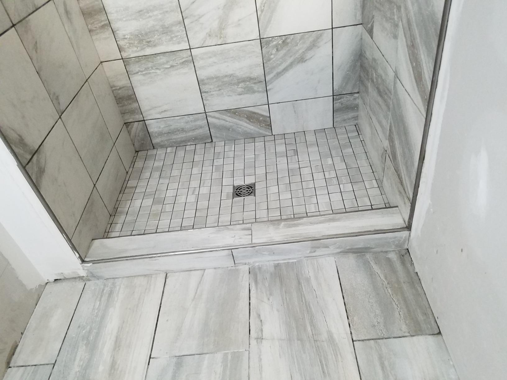 Schluter Kerdi Prefabricated Sloped Shower Tray - Waterproof, Ready to Tile - Lightweight Polystyrene, 38