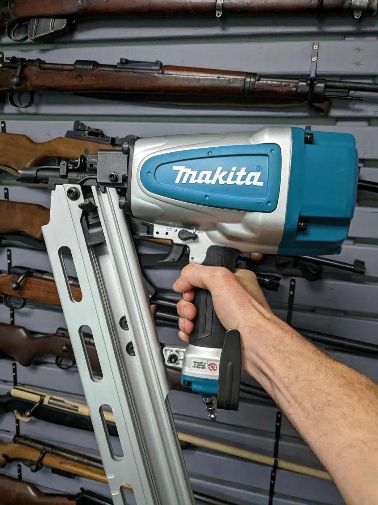 Makita AN924 21° Full Round Head 3-1/2