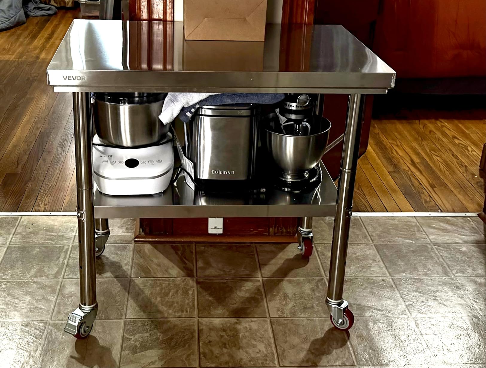 Vevor Mophorn Stainless Steel Work Table 36x24 Inch with 4 Wheels, Casters Heavy Duty Food Prep Worktable for Commercial Kitchen Restaurant, Silver customer photo 2