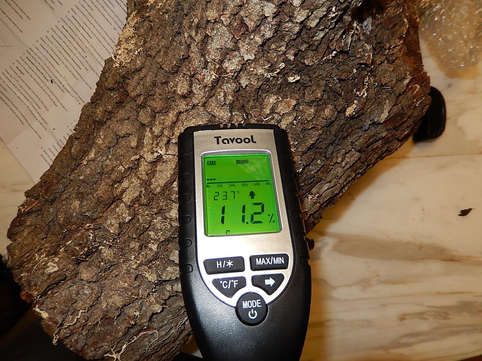 Wood Moisture Meter - Digital Moisture Detector Moisture Tester, Pin-Type Water Leak Detector Damp Tester Dampness Meter for Wood Building Material Firewood Walls Paper Floor (Sliver) customer photo 2