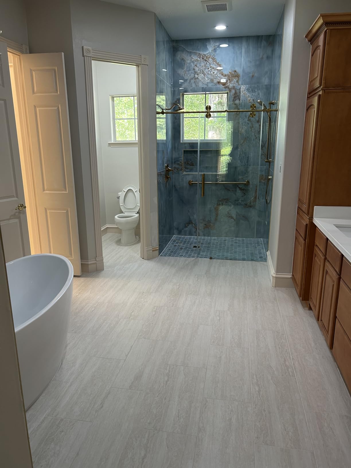 Moen Posi-Temp Pressure Balancing Valve with Built-In 3-Function Transfer Valve for Double Handle Trim Setups, 1/2