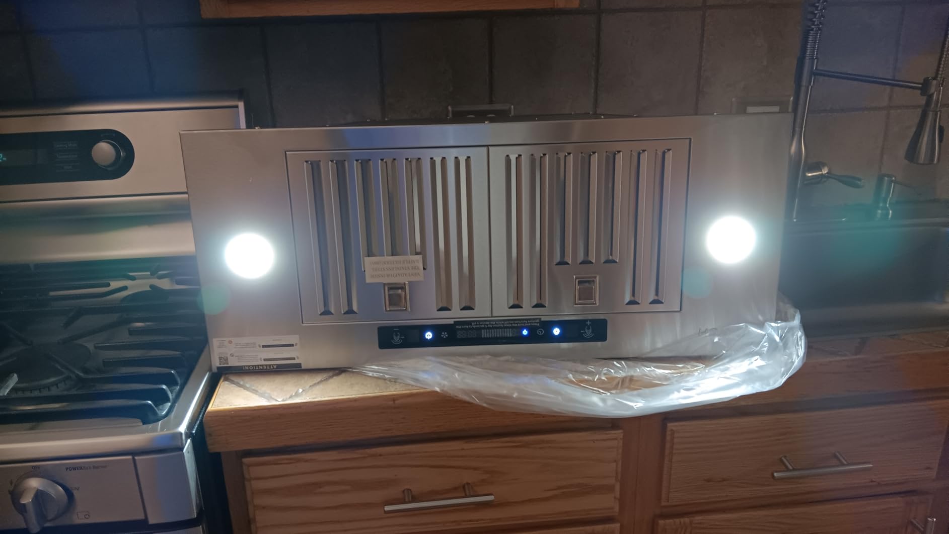 IKTCH 30 inch Built-in/Insert Range Hood 900 CFM, Ducted/Ductless Convertible Duct, Stainless Steel Kitchen Vent Hood with 4 Speed Gesture Sensing&Touch Control Panel(IKB01-30) customer photo 1