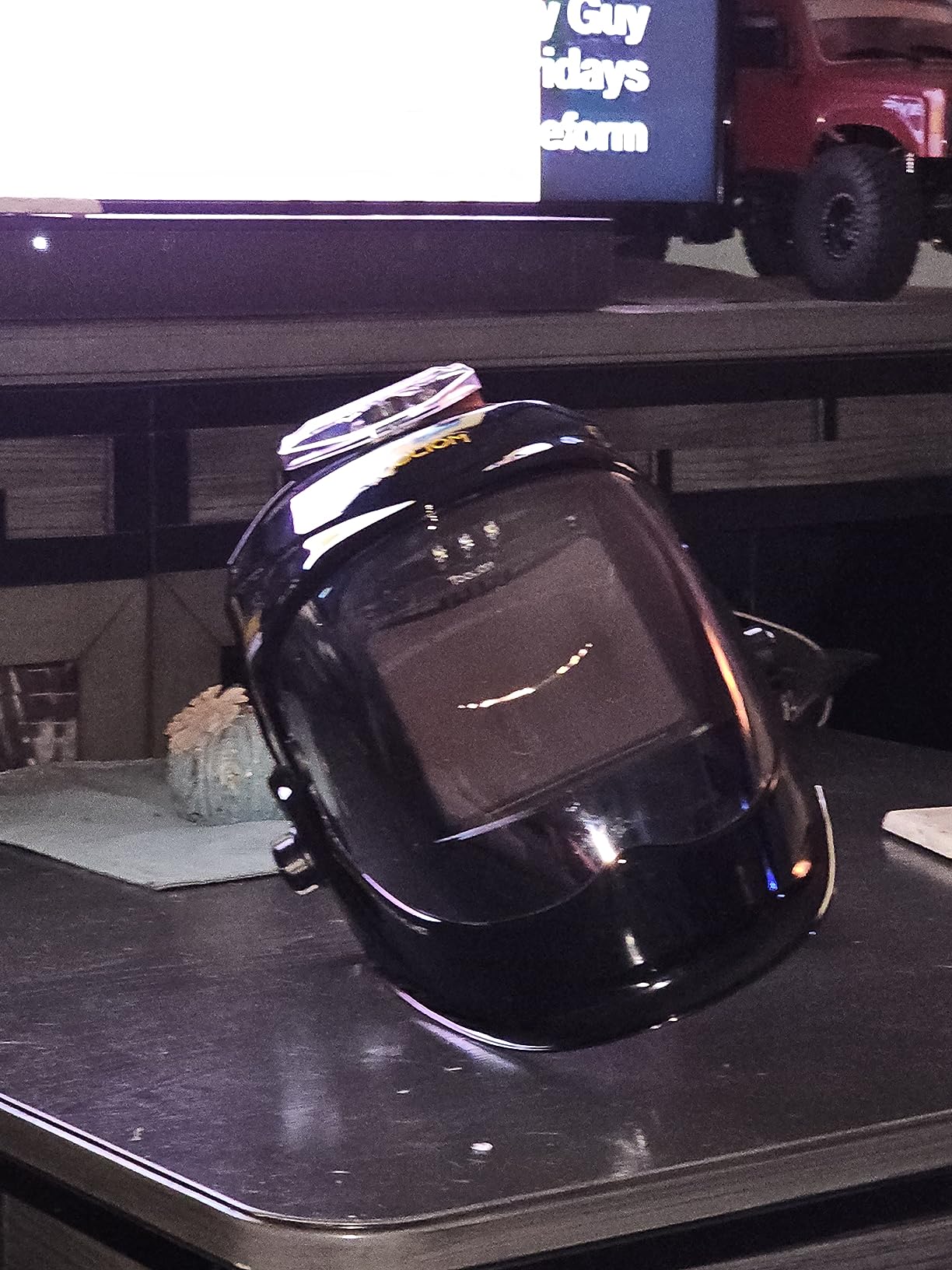 TOOLIOM Large Viewing Welding Helmet True Color Auto Darkening 1/1/1/1 3.94