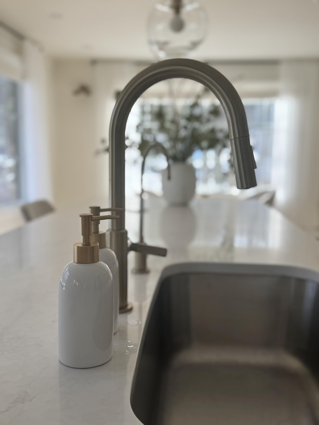 KRAUS Oletto Single Handle Pull Down Kitchen Faucet in Spot Free Stainless Steel, KPF-2820SFS customer photo 2