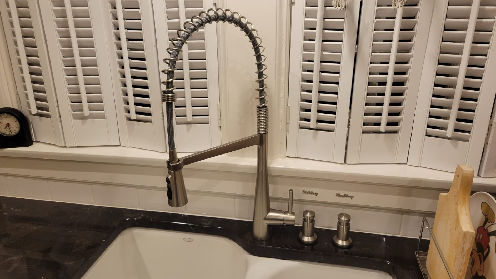 Moen 5925 Sleek One Handle Pre-Rinse Spring Pulldown Kitchen Faucet with Power Boost, Chrome customer photo 1