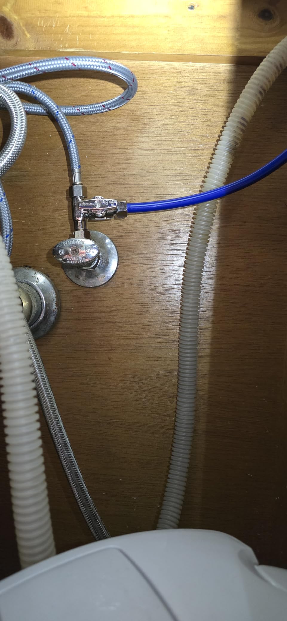 Waterdrop 15UA Under Sink Water Filter System, 2 Years, Reduces Lead, Chlorine, Bad Taste & Odor, Under Counter Water Filter Connects Directly to Your Faucet, NSF/ANSI 42 Certified customer photo 2