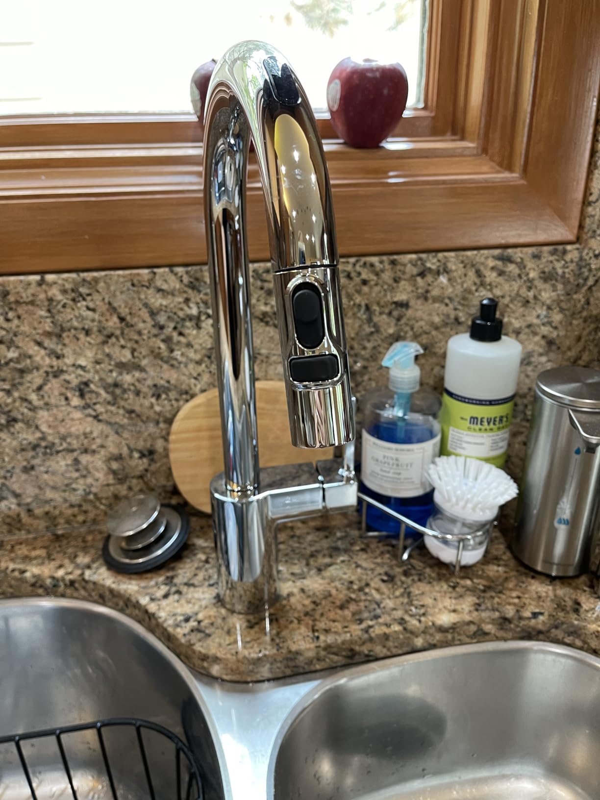 Moen 7565EVBLS Align Smart Faucet Touchless Pull Down Sprayer Kitchen Faucet with Voice Control and Power Boost, Spot Resist Black Stainless customer photo 1