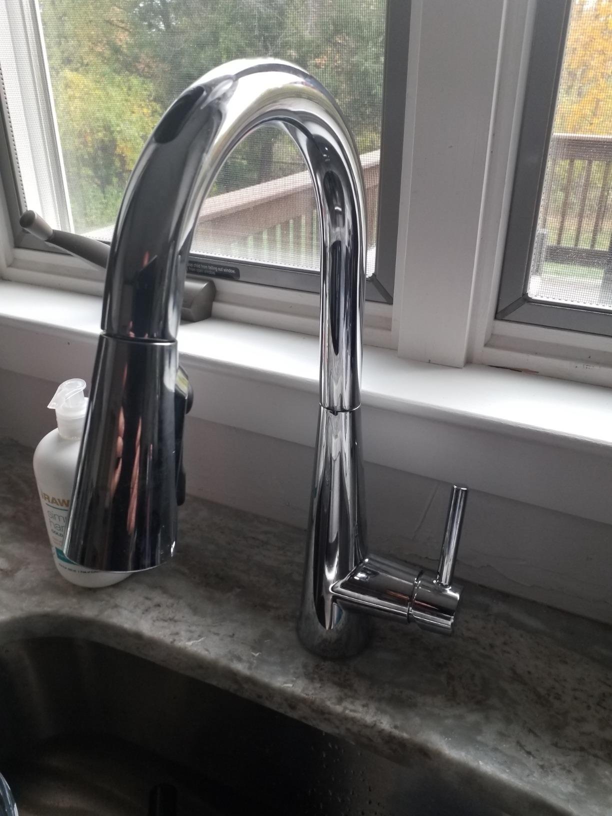 Moen 7864EVC Sleek Smart Faucet Touchless Pull Down Sprayer Kitchen Faucet with Voice Control and Power Boost, Chrome customer photo 1