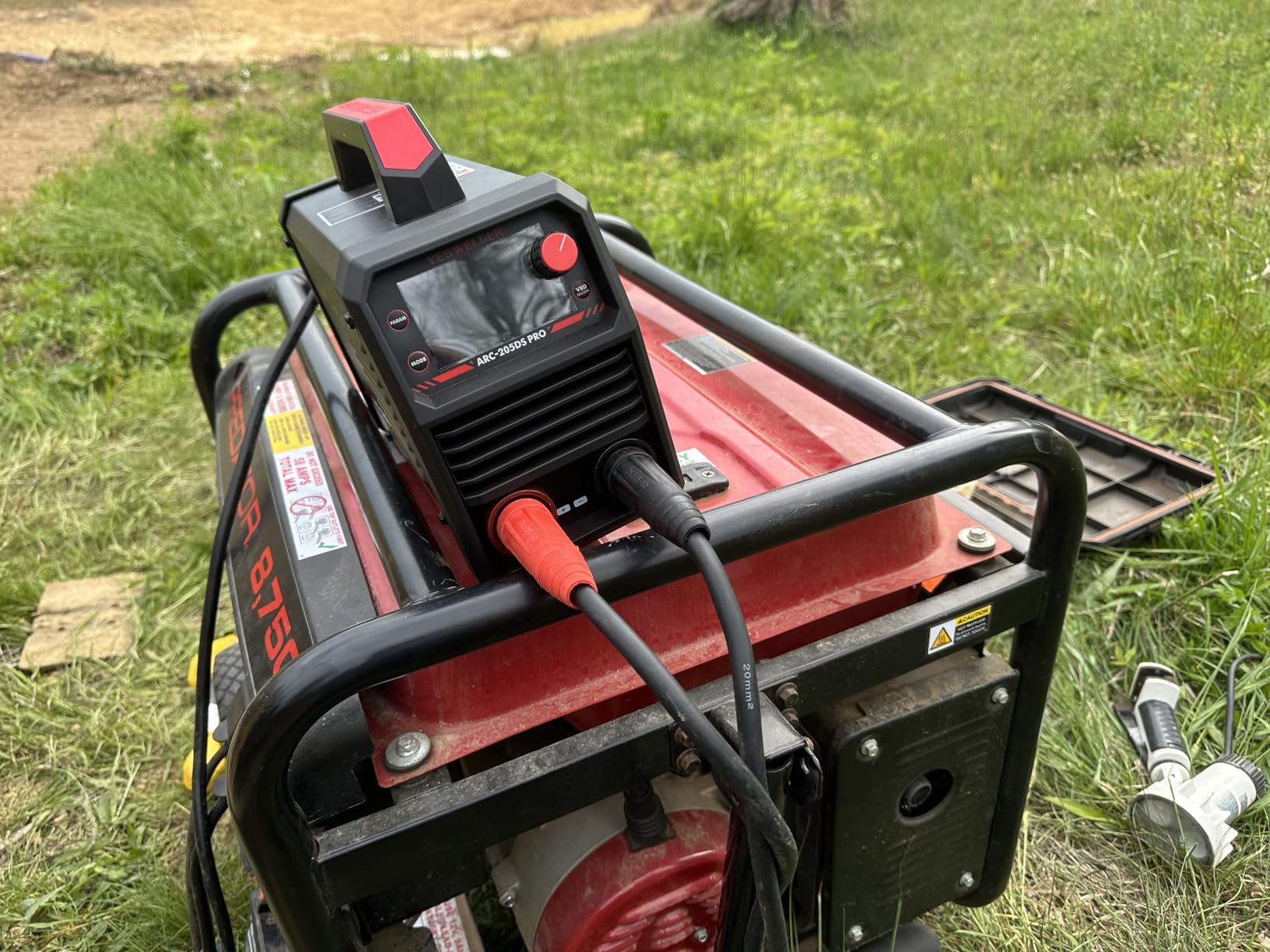 YESWELDER 205Amp Stick Welder Large LED Display, Digital Inverter IGBT ARC Welding Machine, 110V/220V Dual Voltage Hot Start Portable MMA Welder Machine, Arc Force customer photo 2