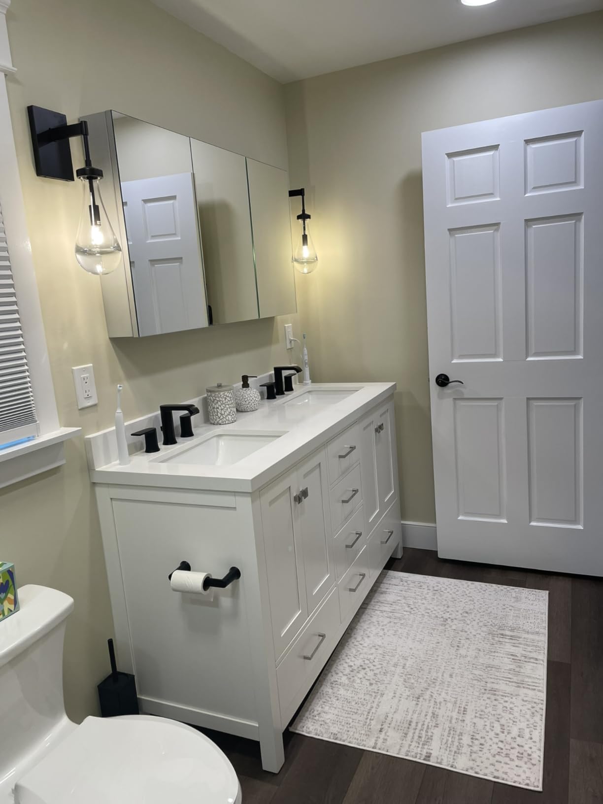 ARIEL Cambridge 60-inch Bathroom Vanity with Sink,Solid Wood, 1.5-inch Pure White Quartz Countertop, Double Rectangular Porcelain Sink, 4 Soft Closing Doors, 6 Dovetail Drawers, Espresso customer photo 2