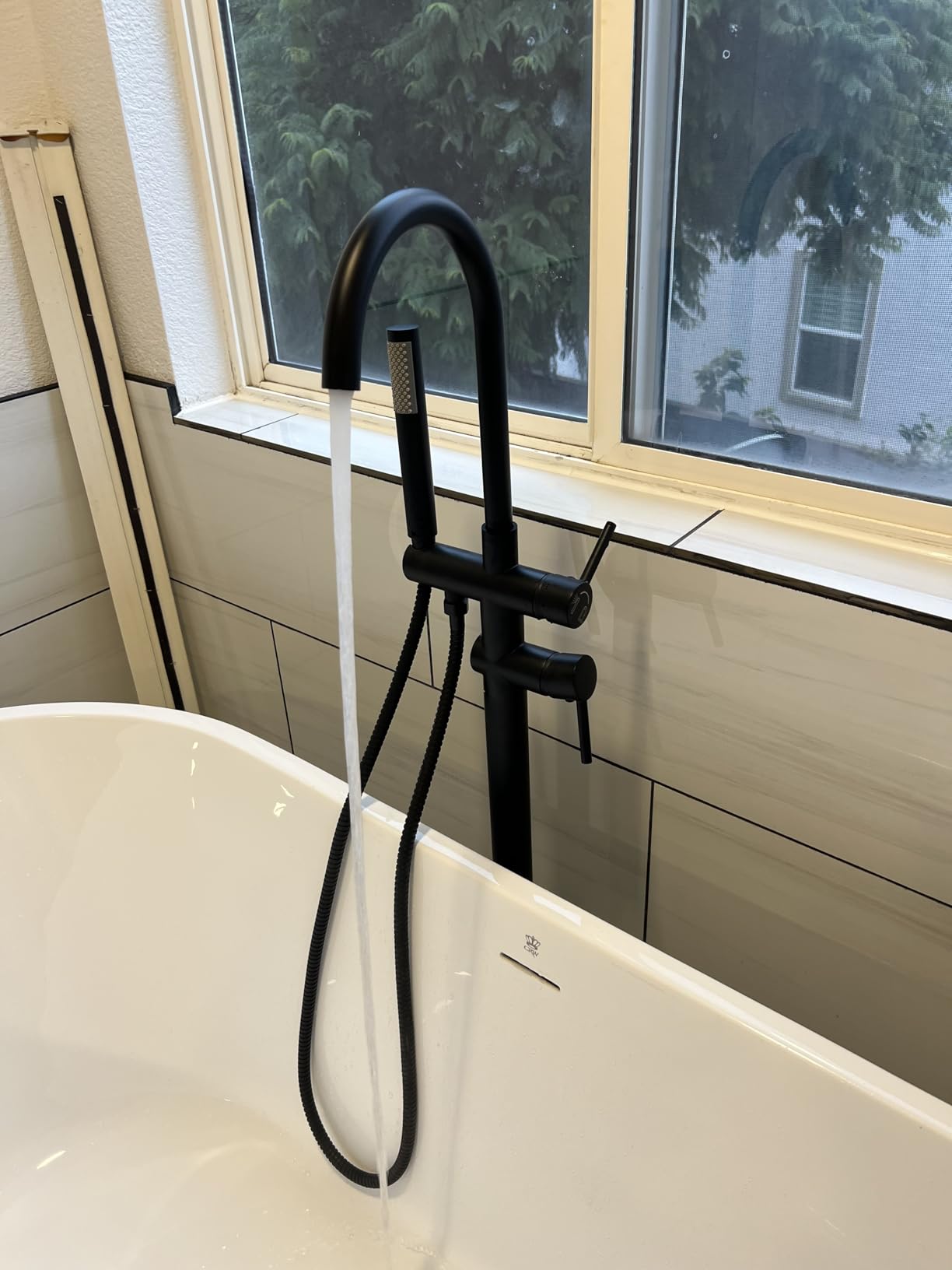 Aolemi Floor Mount Bathtub Faucet Freestanding Tub Filler Standing High Flow Shower Faucets Shower Mixer Taps, Swivel Gooseneck Spout with Cylinder Handheld Brushed Nickel customer photo 1