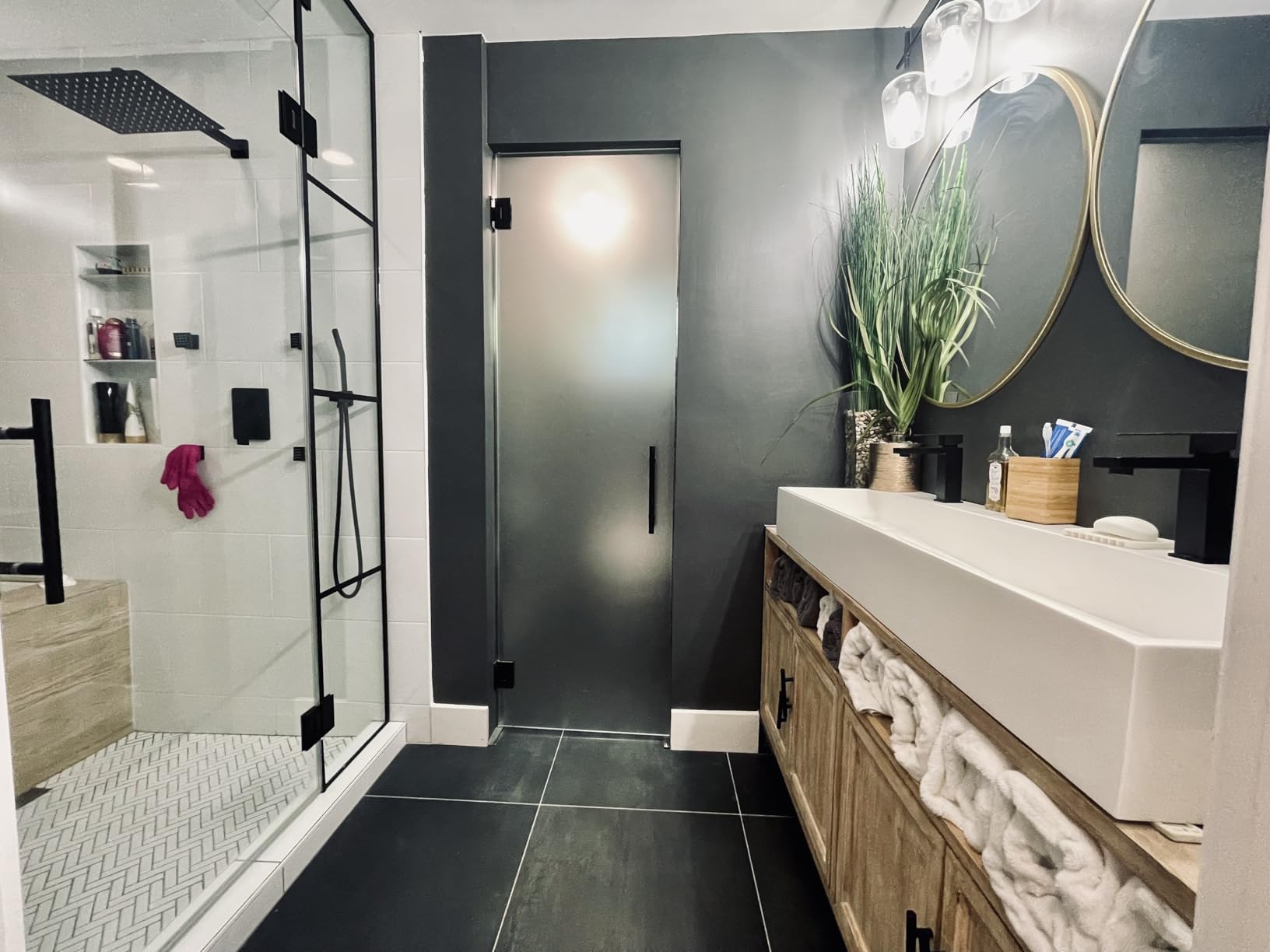 47'' Bathroom Vessel Sink Double-Bowl Bathroom Sink Wall Mounted Trough Floating Sink in Matte White customer photo 2