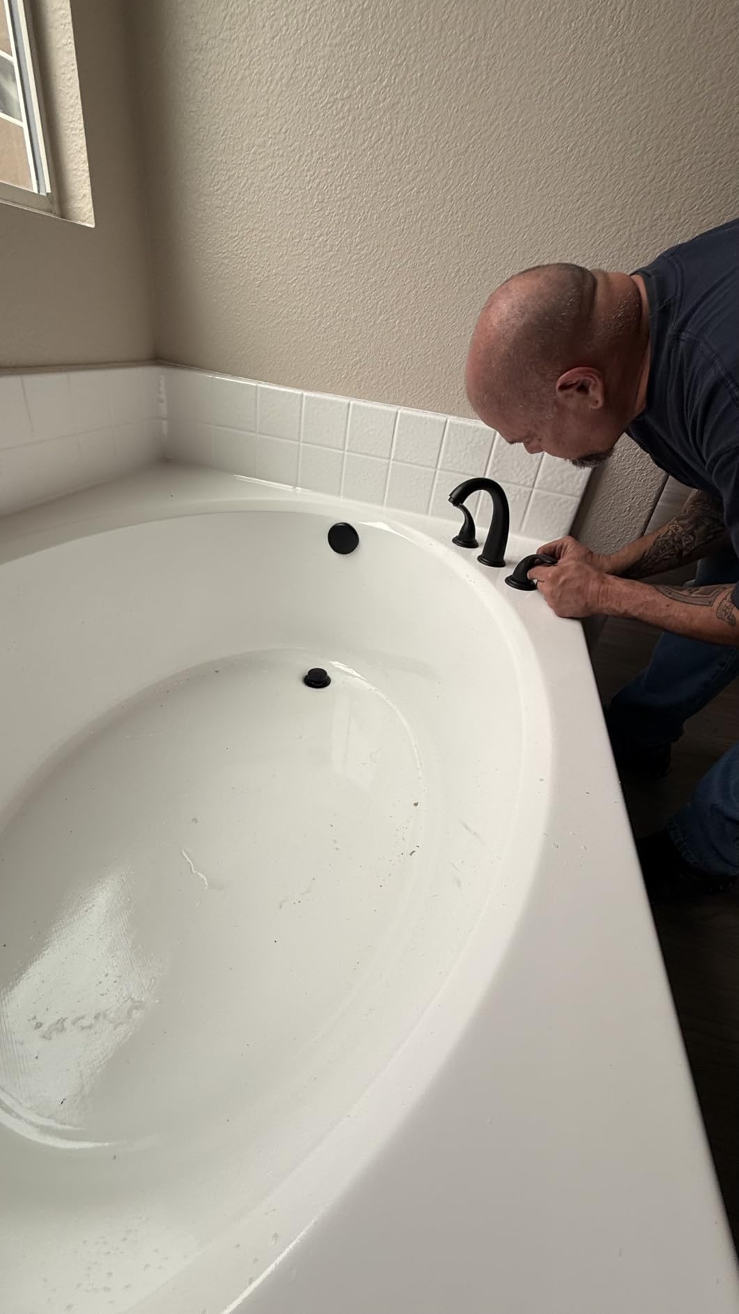 sumerain 2 Handle Widespread Roman Tub Faucet with Valve Chrome Finish, High Flow customer photo 1