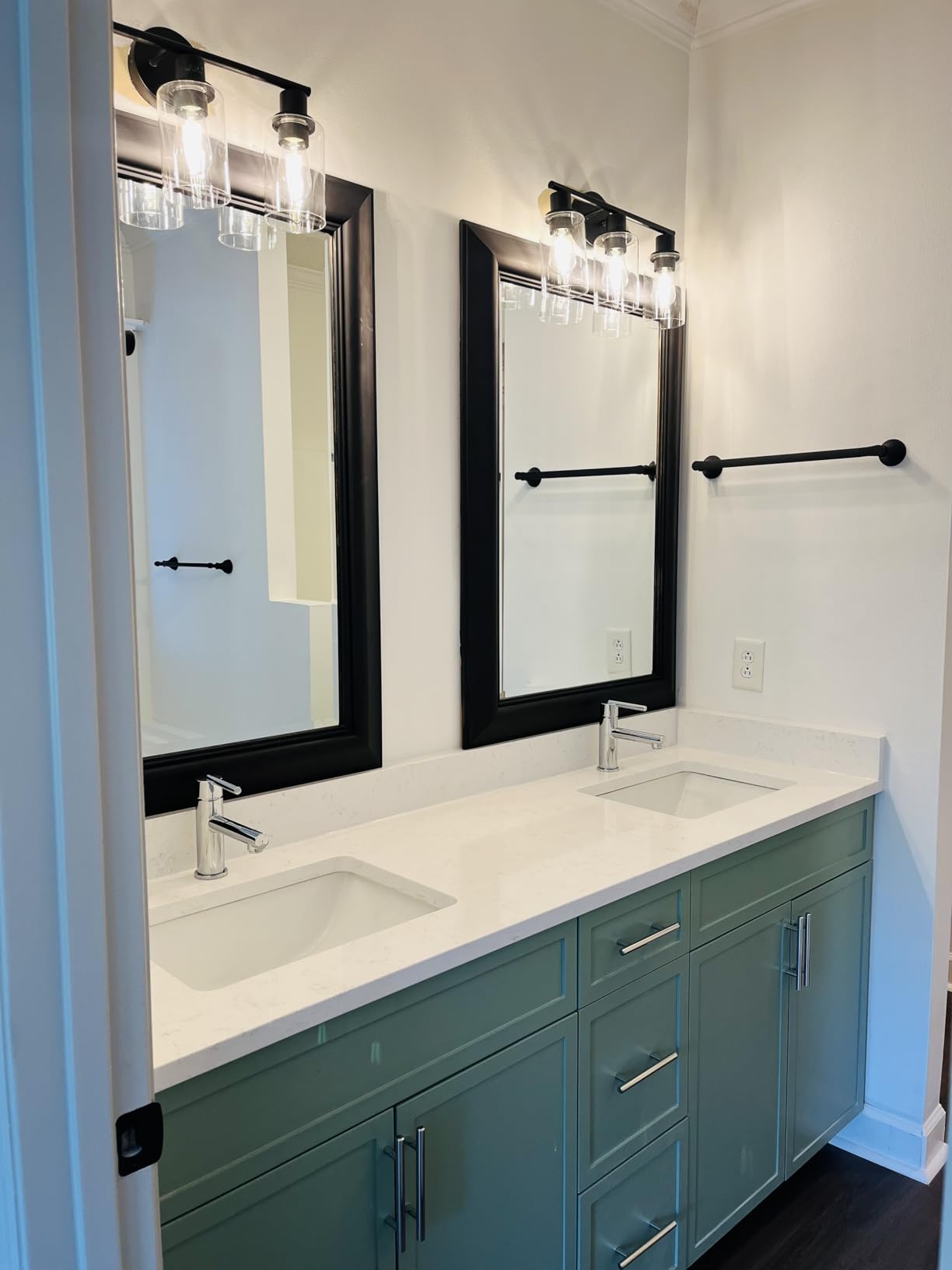 4 Light Bathroom Vanity Light Fixtures Black, Rustic Farmhouse Vanity Lighting Over Mirror Modern Industrial Lamp with Cylinder Glass Shade UL Certified customer photo 2