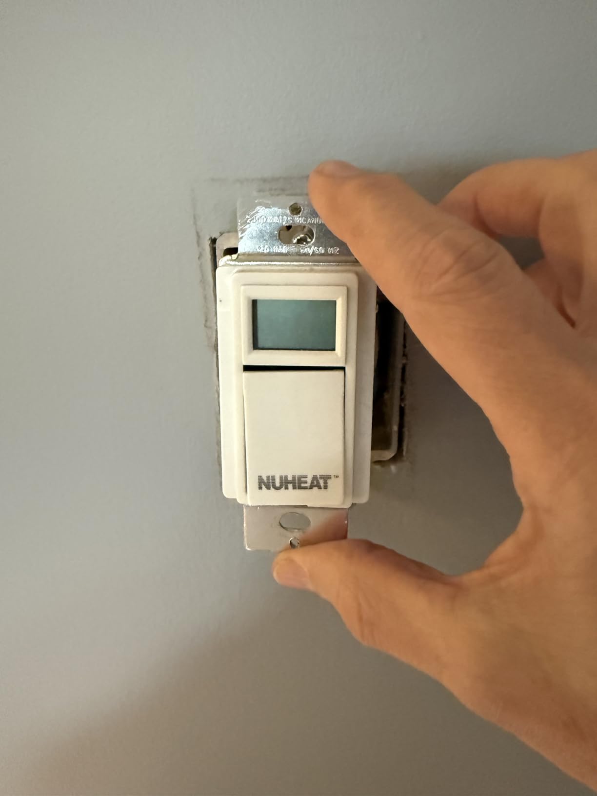 nVent Nuheat Home AC0056 Programmable Touchscreen Thermostat, for Radiant Heated Floors, 120V/240V Cables, with an Extra OJ Electronics Floor Heating Temperature Sensor and Built-in GFCI customer photo 2