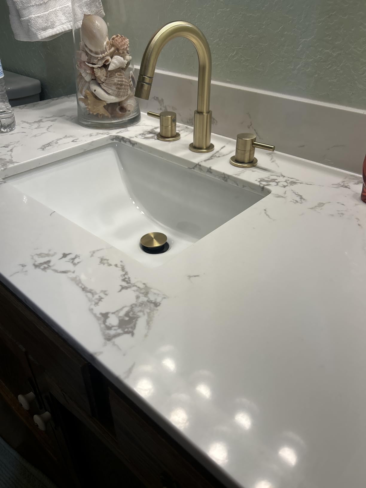 31 Inch Marble Vanity Top with Undermounted Rectangular Ceramic Sink & Backsplash, White Carrara Engineered Stone Countertop Vanity Sink Top for Bathroom 3 Pre-Drilled Hole customer photo 1