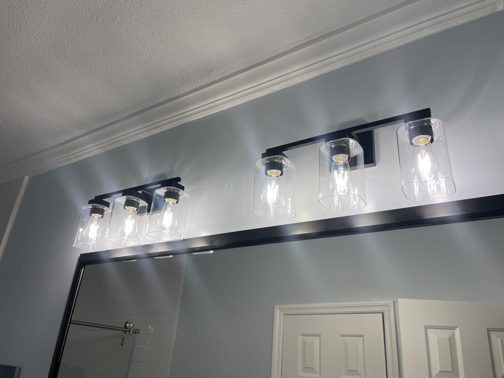 Matte Black Bathroom Vanity Light, 3-Light Vanity Lighting fixtures Over Mirror, Square Design & UL Certification, Wall Sconces with Clear Glass Shades, E26 Socket (Bulbs Not Included) customer photo 1