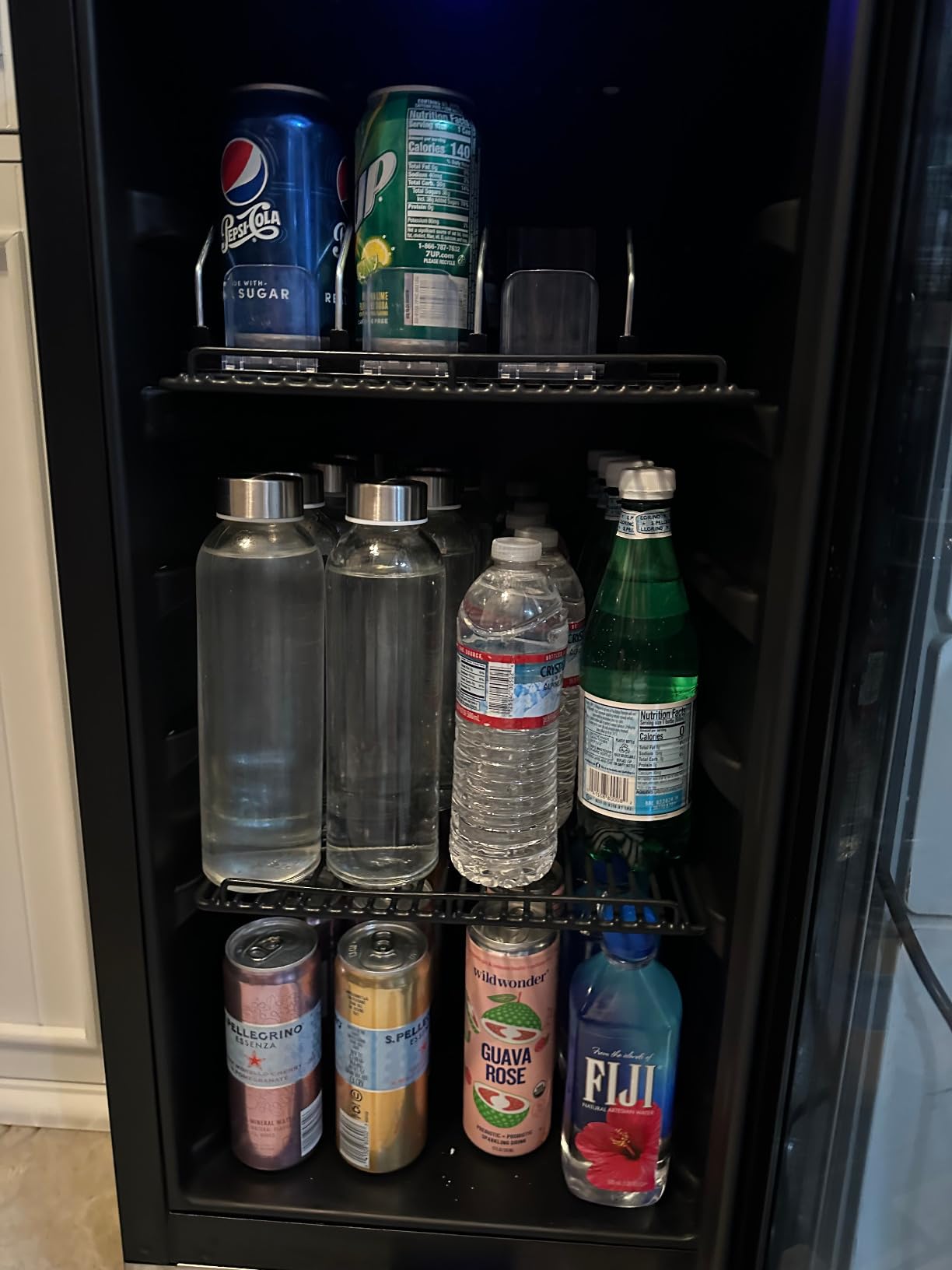 Wine and Beverage Refrigerator,24 Inch Dual Zone Wine Beverage Cooler, Built-in/Freestanding Beer and Wine Fridge with a Powerful Compressor, 20 Bottles and 88 Cans Capacity customer photo 1