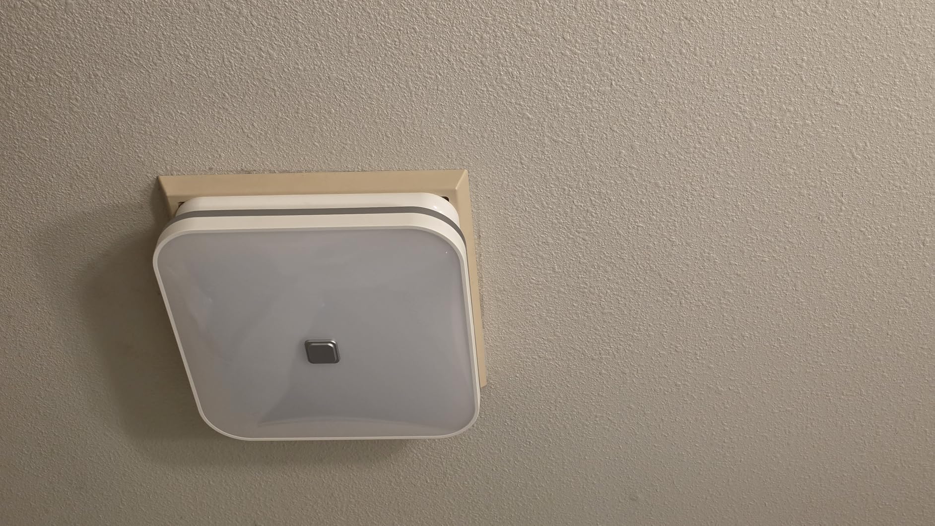 OREiN 2-in-1 Bathroom Exhaust Fan with Light, 110 CFM Shower Vent Fan, Quiet 1.5 Sones DC Motor, 1000LM Bright LED, 5000K, ENERGY STAR, HVI/FCC/ETL, Easy Retrofit Installation customer photo 1