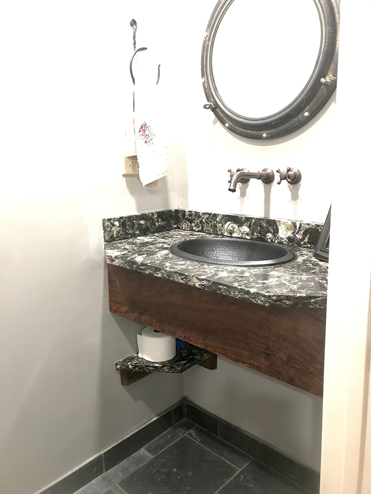 TotalBoat Wood Honey Food Safe Wood Finish - Wood Oil for Cutting Boards & Butcher Blocks (16 oz) customer photo 2