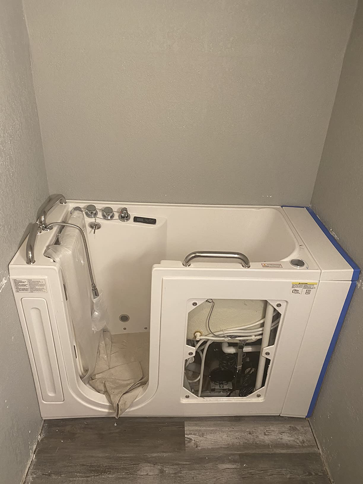 ANZZI Walk-In Bathtub 53 x 27 in Right Drain White Acrylic, Dual Hydrotherapy with 10 Whirlpool Jets, 18 Air Jets, Inline Heater, Quick Fill Faucet, Aromatherapy, Chromatherapy, ADA Seat | 2753FLWR customer photo 1