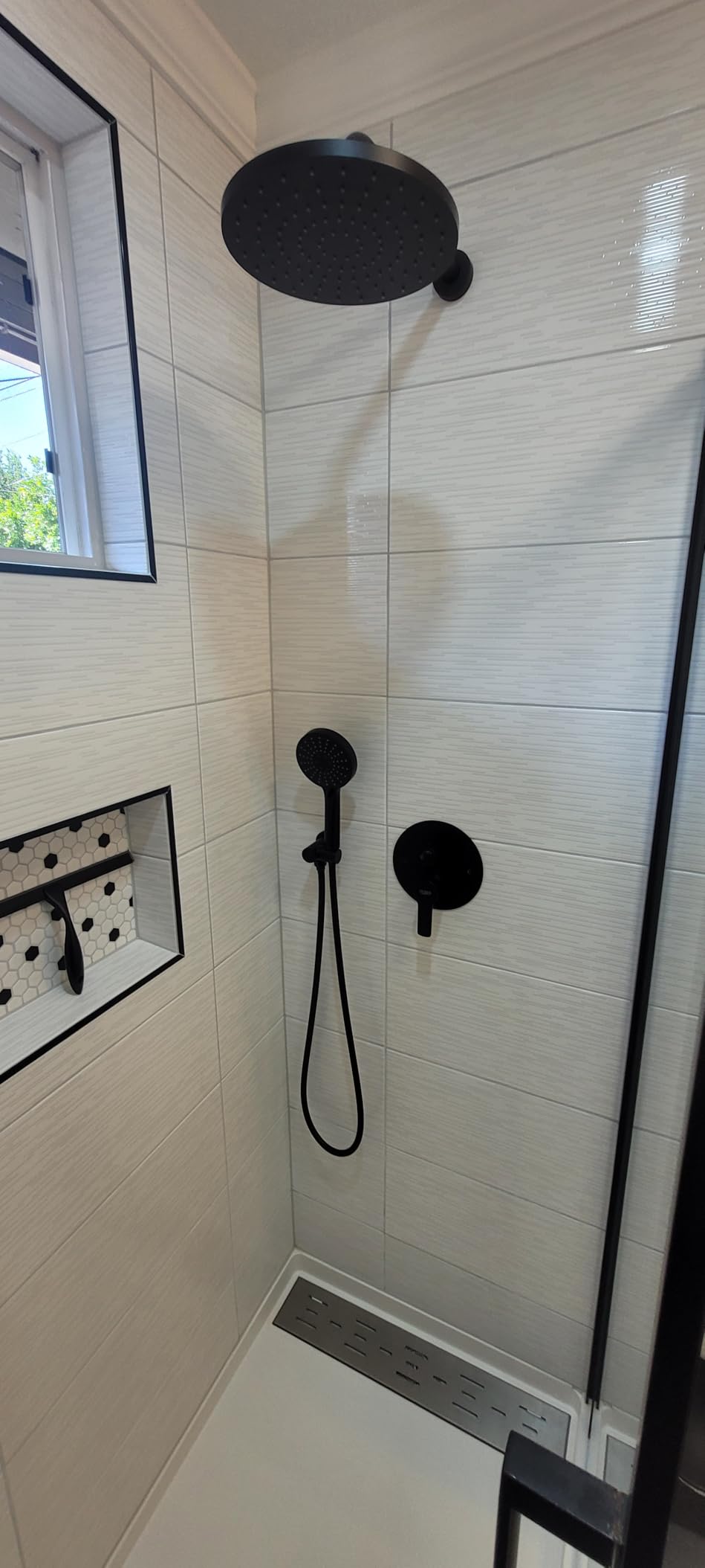Iriber Shower System Wall Mounted Shower Faucet Mixer Set with Luxury High Pressure Shower head and 3-Setting Handheld, Bathroom Shower Trim Kit Contain Pressure Balance Valve, Brushed Gold customer photo 2