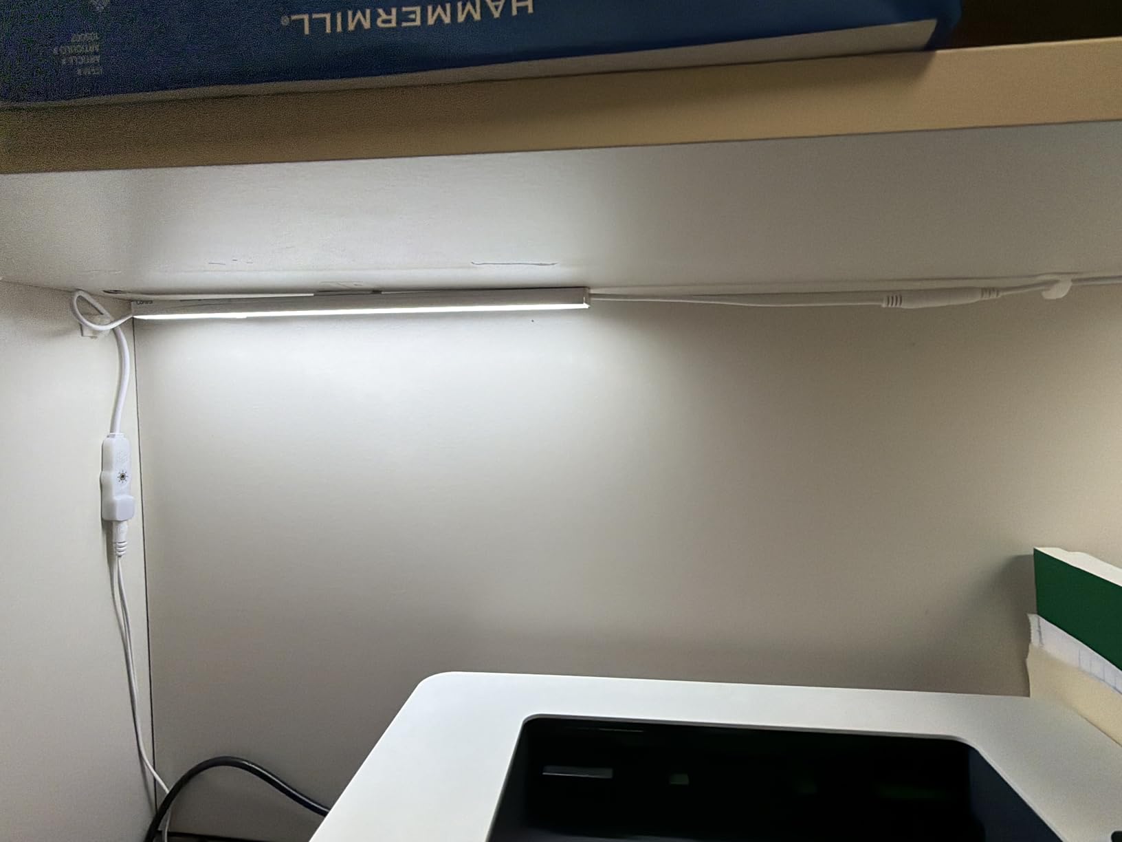 Maylit Under Cabinet Lights Plug in, 3 Pcs 12 Inch Ultra Thin Under Cabinet Lighting, Super Bright Daylight White Under Counter Lights for Kitchen, Dimmable Light for Cabinet, Counter, Workbench, Desk customer photo 2