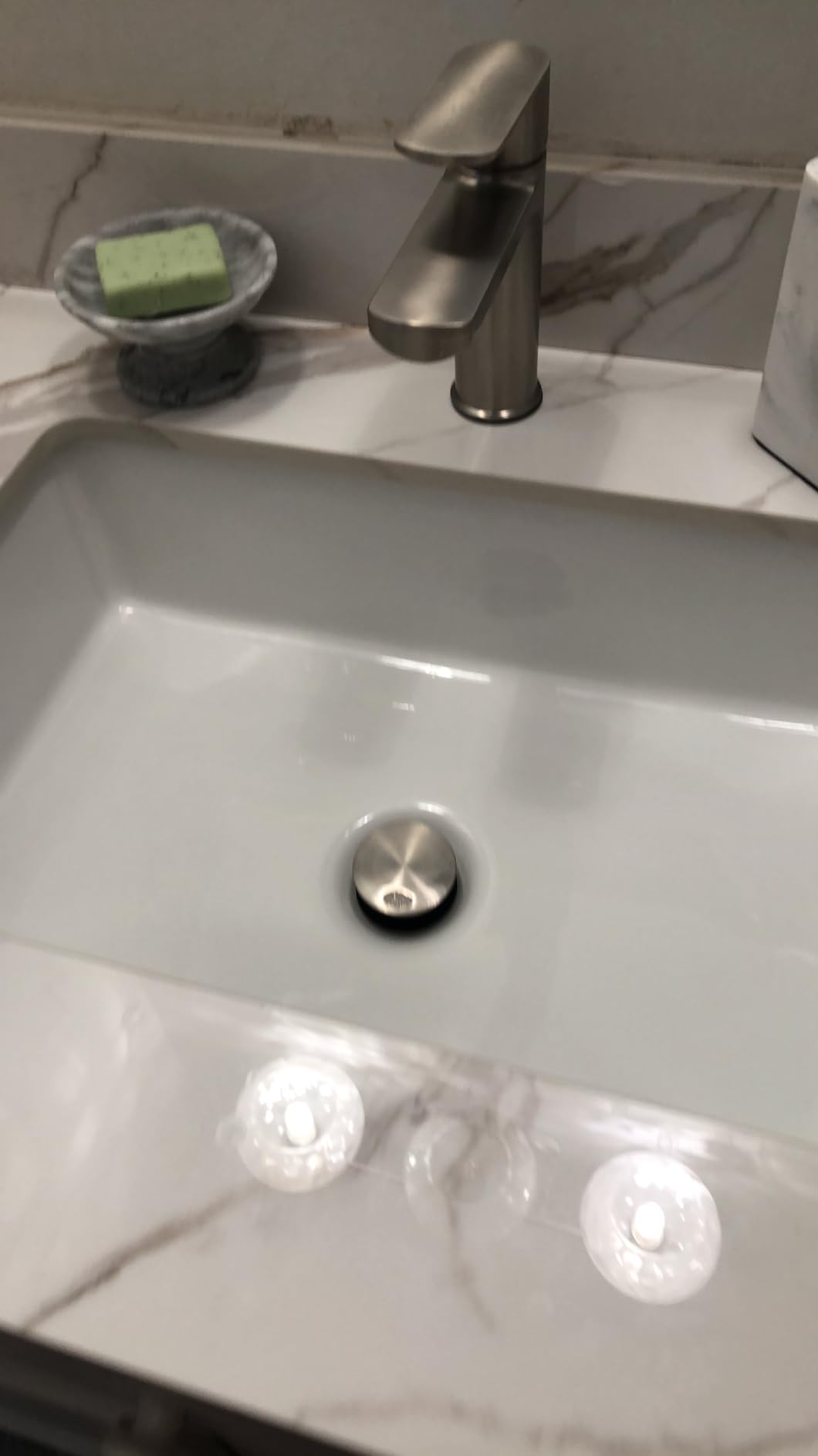 43 Inch Marble Vanity Top with Sink, Engineered Stone Vanity Sink Top with Undermount Ceramic Sink & Backsplash, Single Hole Countertops for Bathroom (Carrara White) customer photo 1
