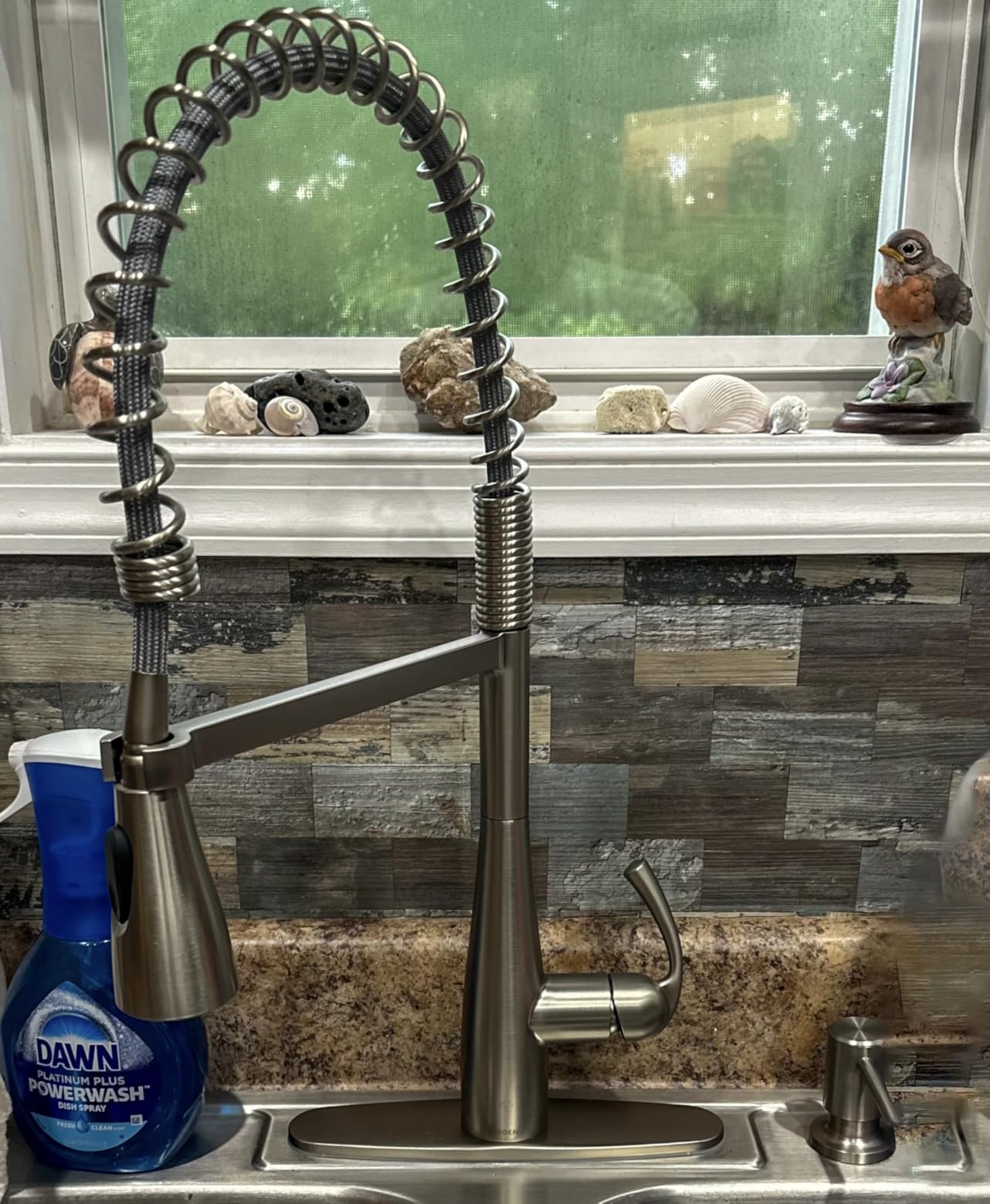Moen Essie Chrome One-Handle High Arc Pre-Rinse Spring Pulldown Kitchen Faucet with Power Clean, 87814 customer photo 2