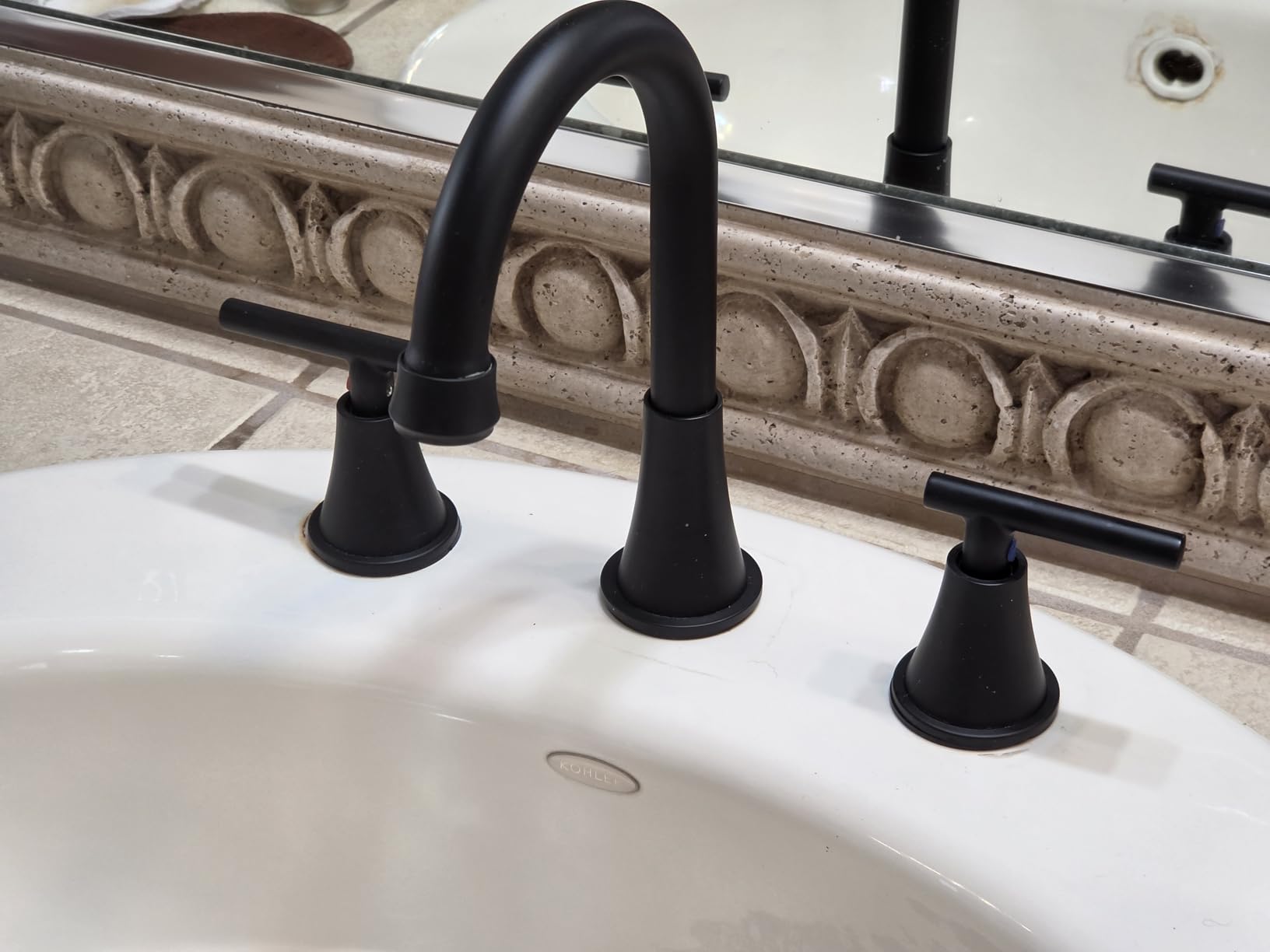Bathroom Faucets for Sink 3 Hole, Hurran Matte Black Bathroom Sink Faucet with Pop-up Drain and Supply Lines, Stainless Steel Lead-Free Widespread Faucet for Vanity RV Farmhouse Sink customer photo 1