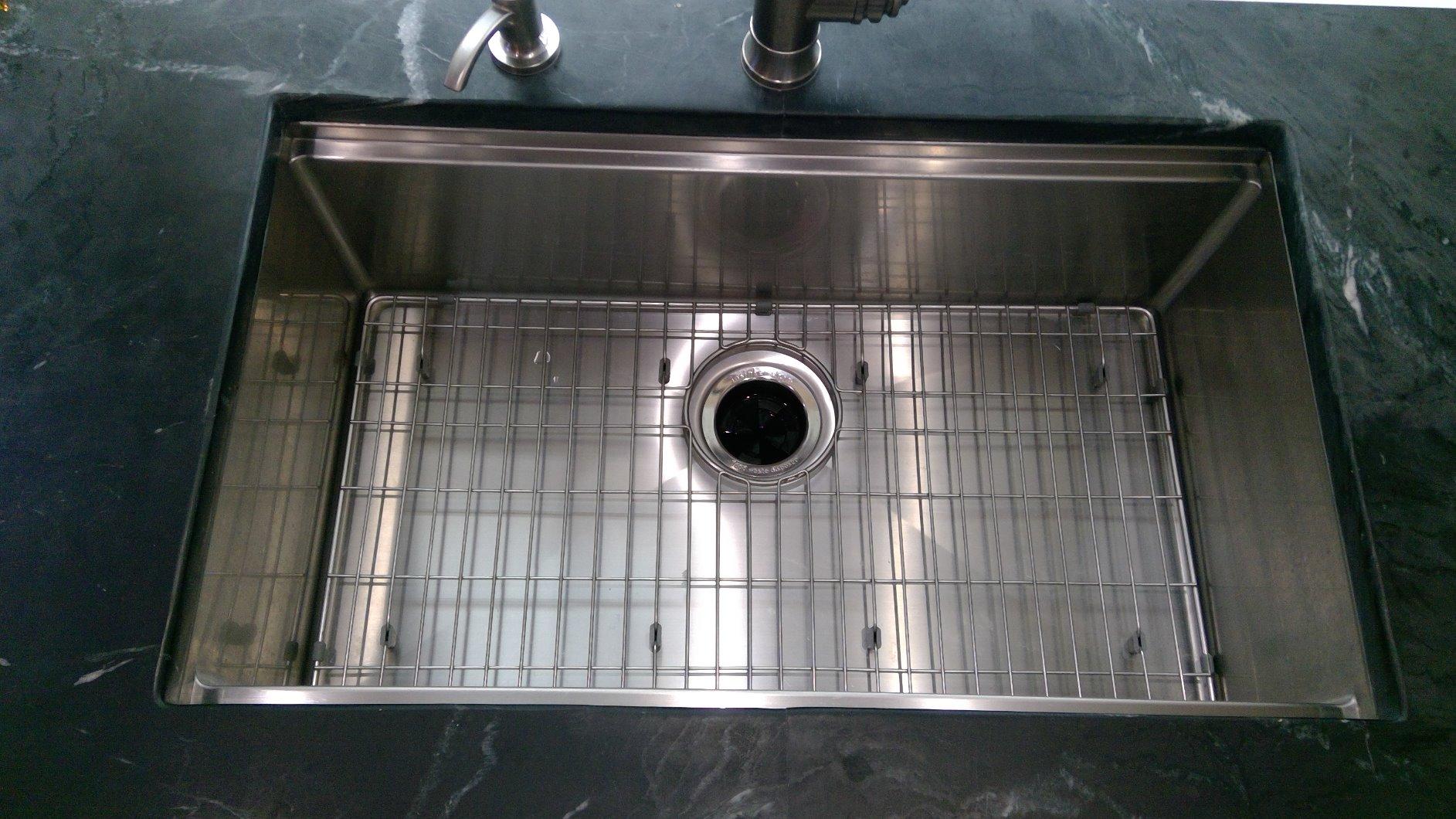 Ruvati 33-inch Round Corner Undermount 16 Gauge Stainless Steel Workstation Kitchen Sink Single Bowl - Soundproof Multifunction Chef Sink with Cutting Board & Accessories - RVH8303 customer photo 1