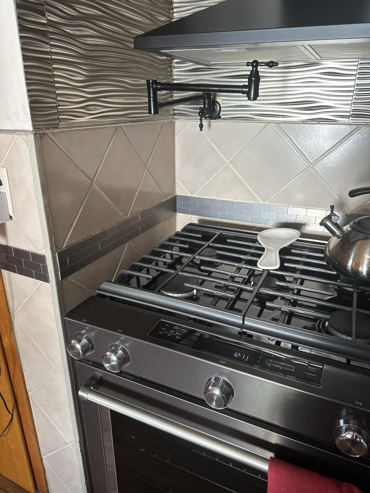 Pot Filler Oil Rubbed Bronze, ARCORA Traditional Pot Filler Wall Mount Stove Faucet 2 Handle with Double Joint Swing Arms Brass Pot Faucet customer photo 1