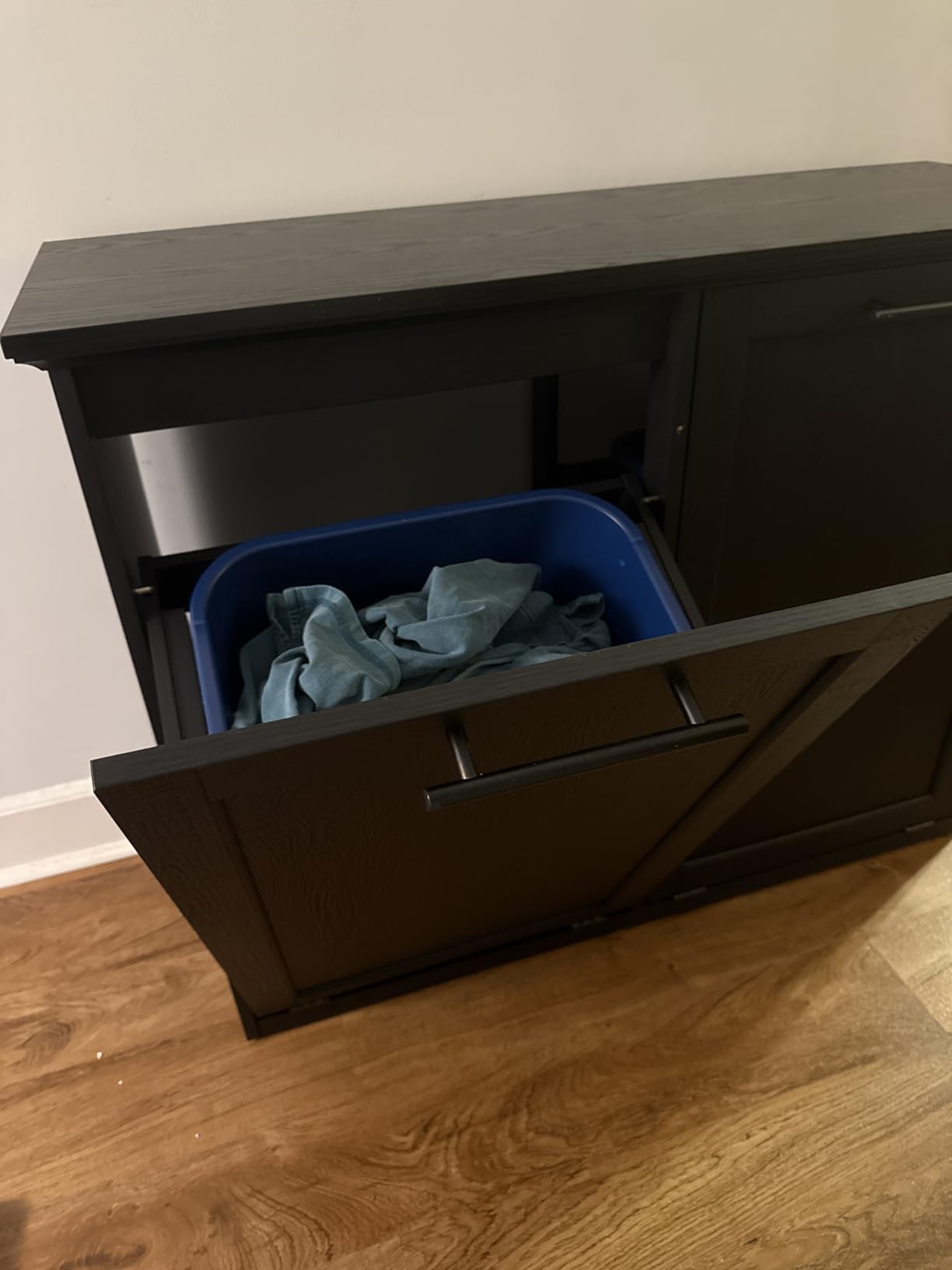 UpWiew Tilt Out Trash Cabinet Wooden, Single Door 10 Gallons, White Finish customer photo 2