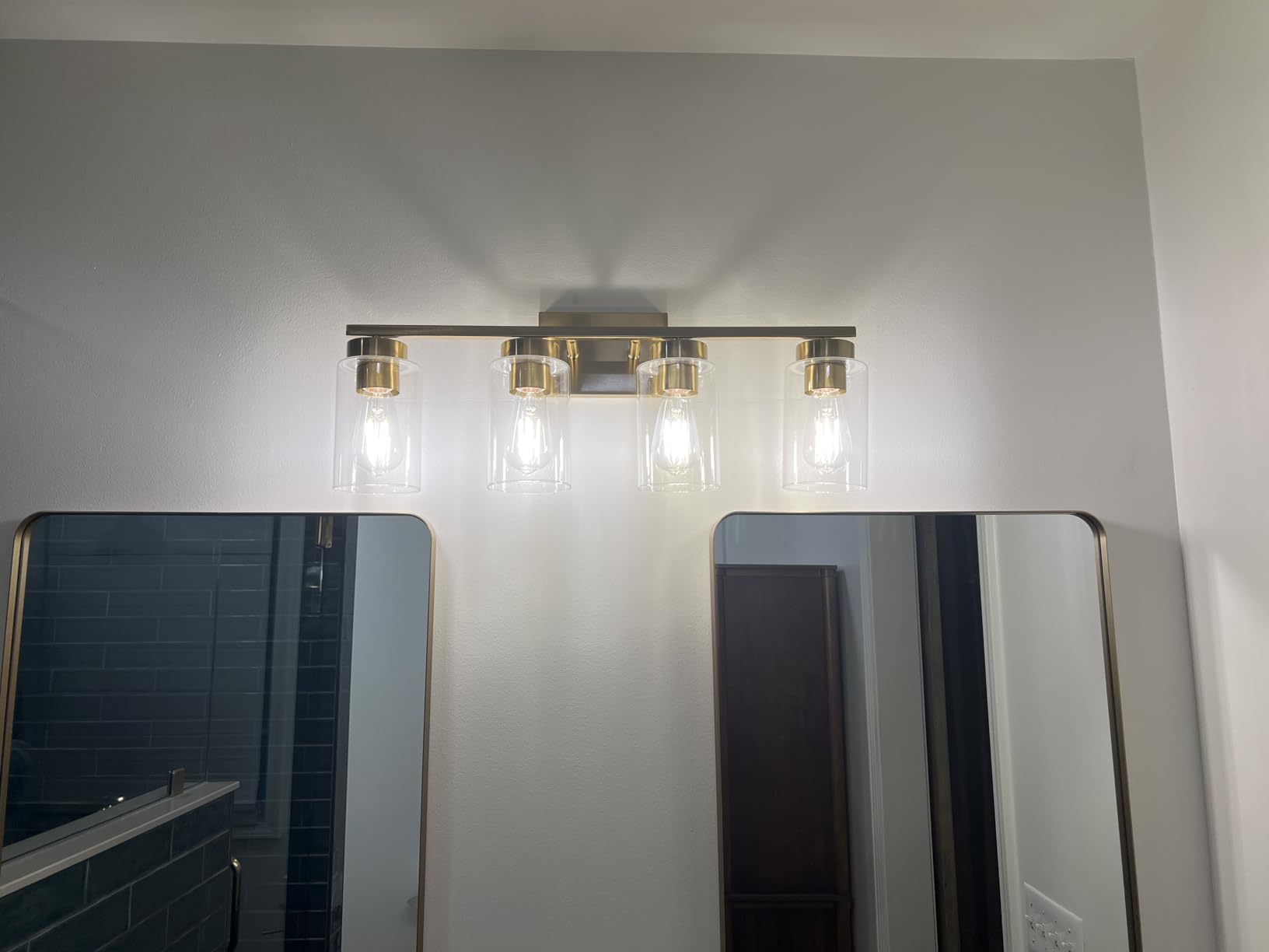 3-Light Bathroom Vanity Light, Modern Brushed Gold Wall Lights with Clear Glass Shades, Bathroom Wall Sconce Lamp for Mirror Living Room Bedroom Hallway customer photo 2